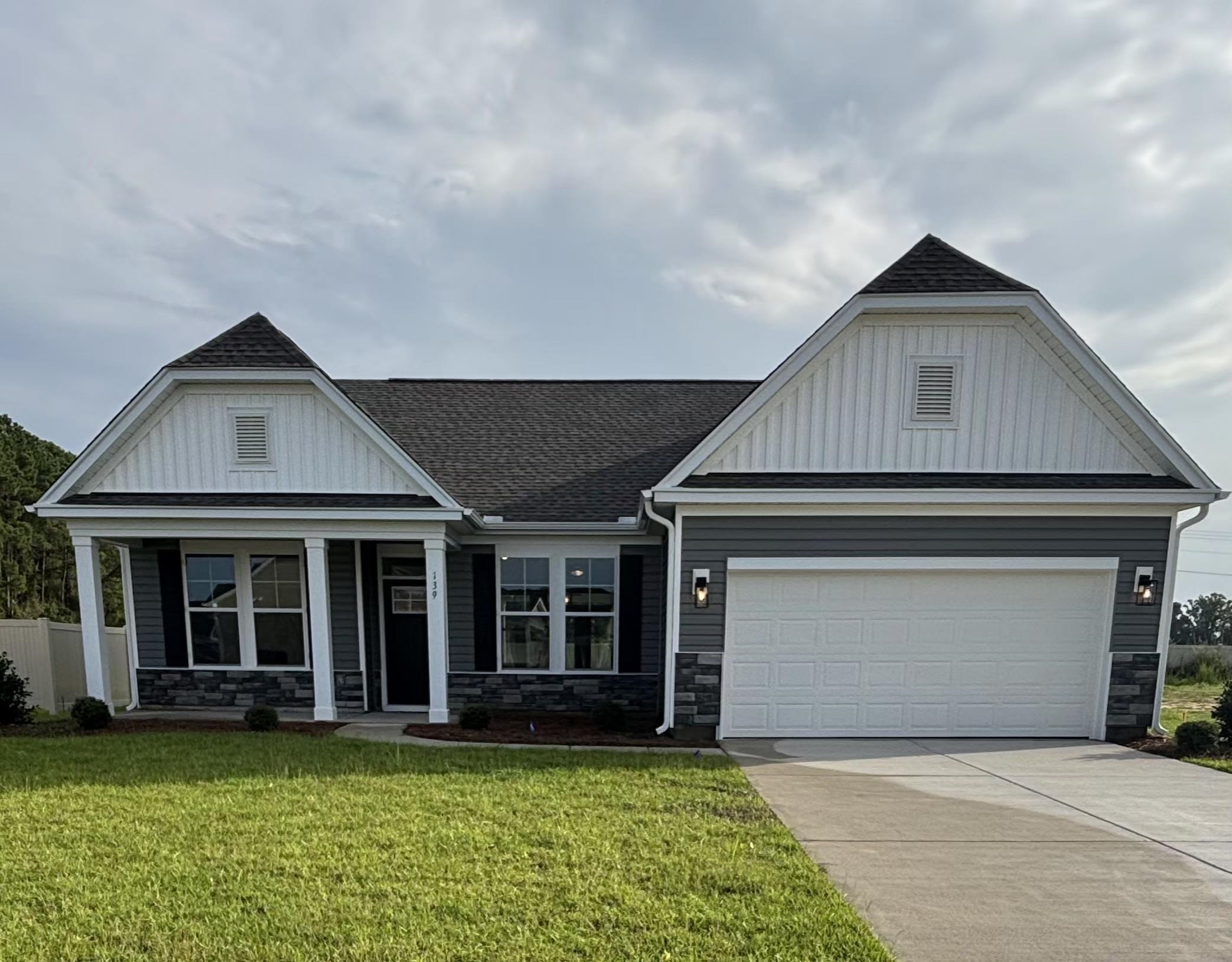 139 Avery Woods Dr. Longs, SC 29568