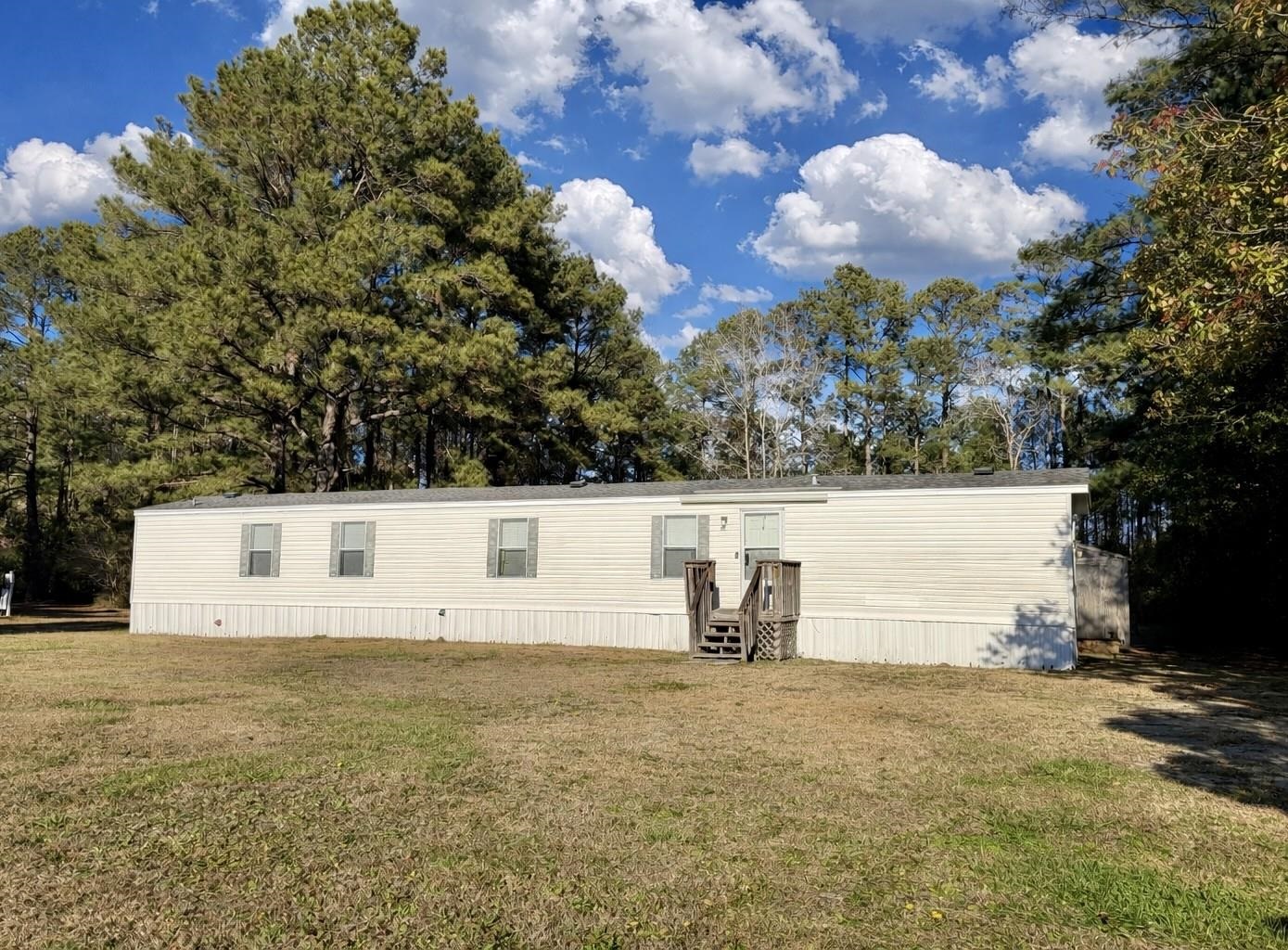 762 West Bear Grass Rd. Longs, SC 29568