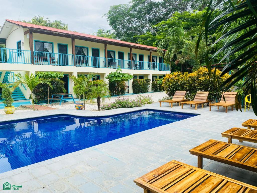  bed Property For Sale in Santa Cruz, Guanacaste - 1