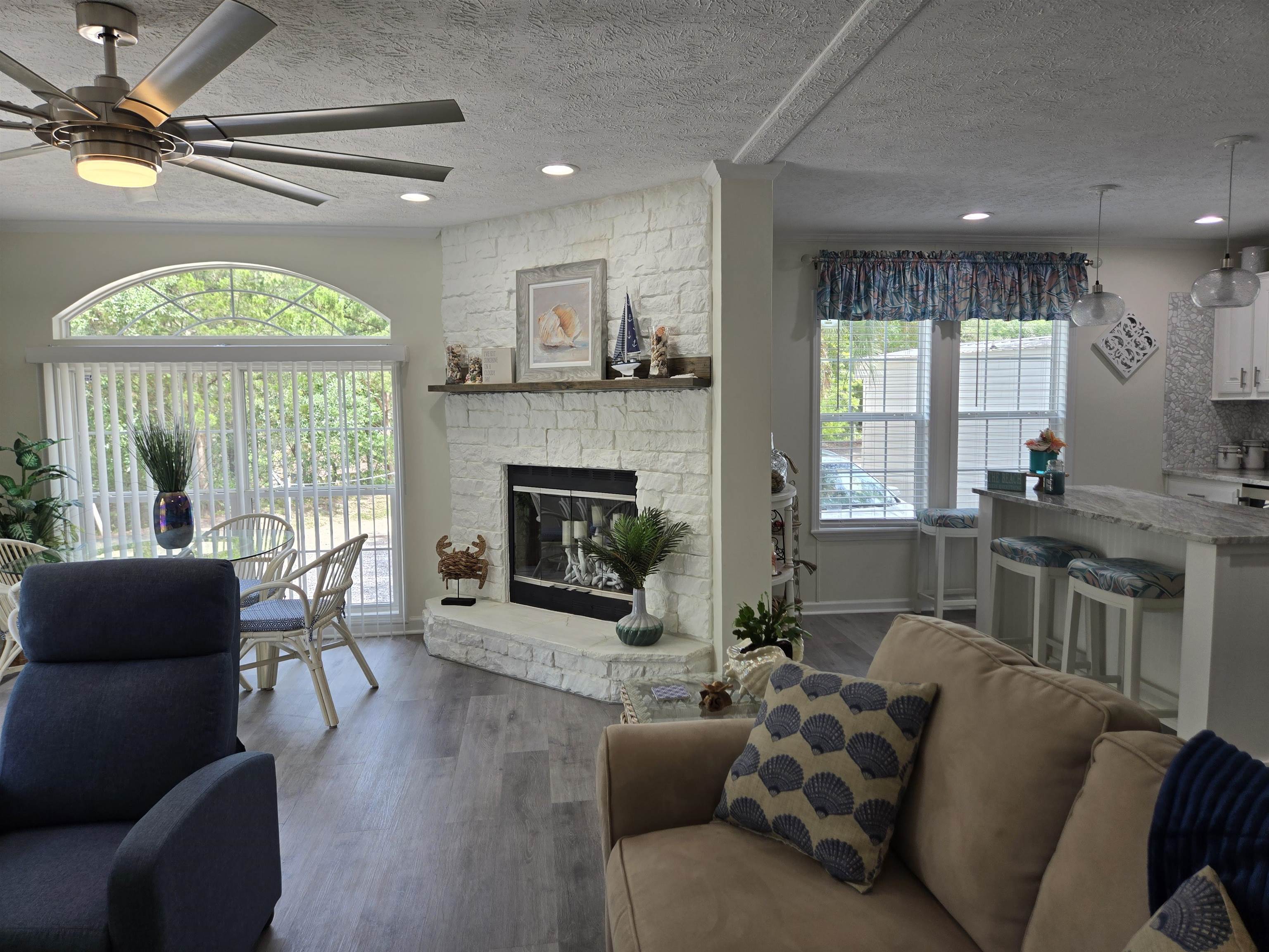 457 Banks Dr. 