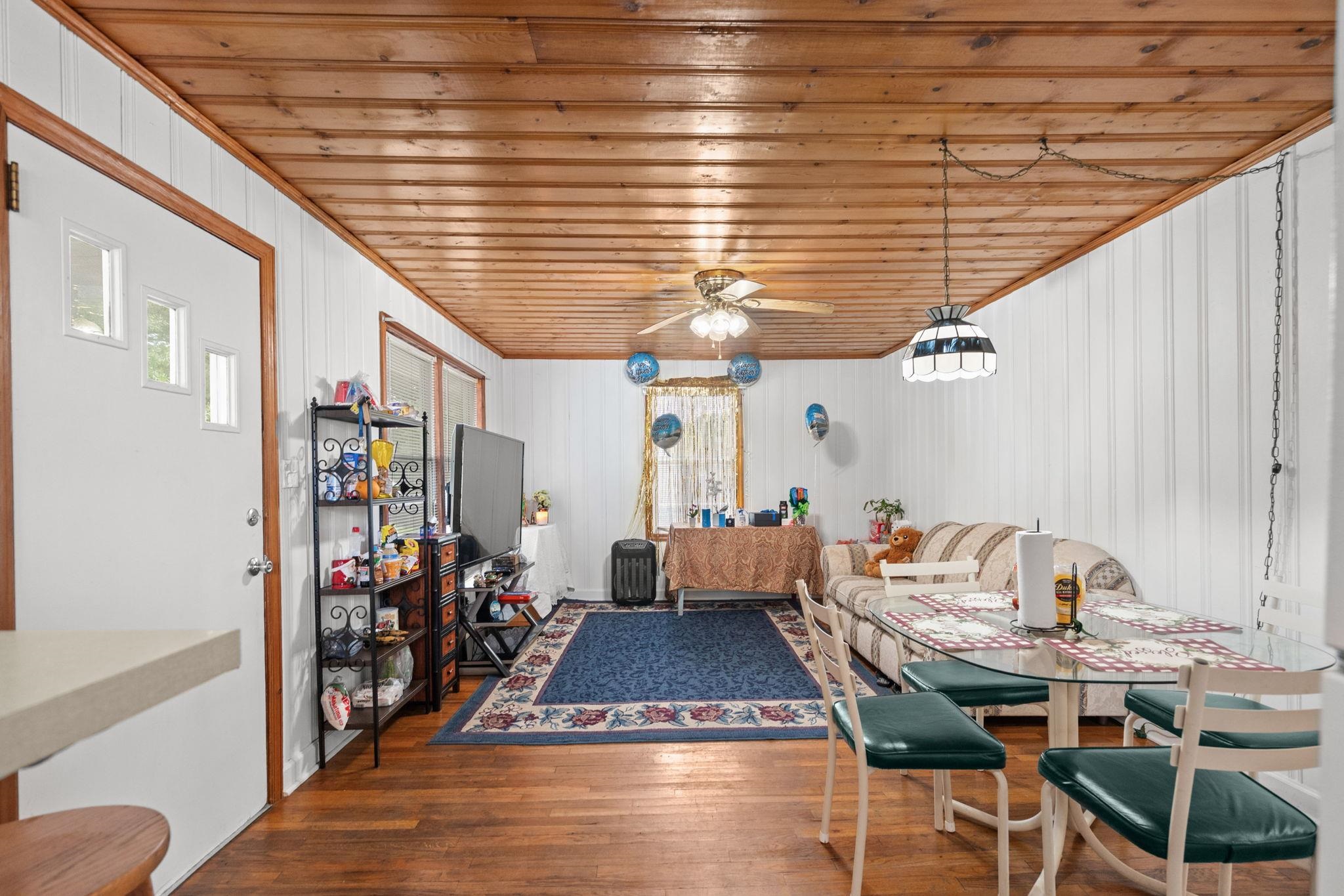 4601 Lewis St. 