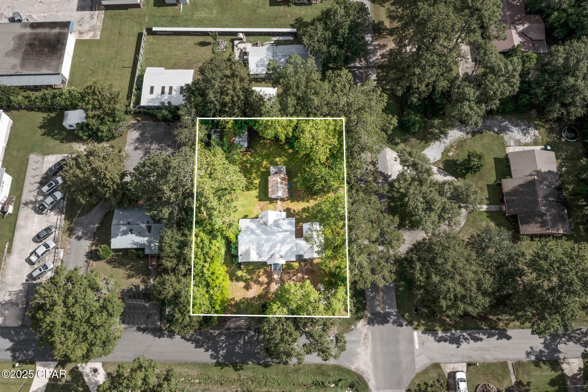 34th image of 111 E Wisconsin Ave, Bonifay, FL 32425 | MLS# 791729