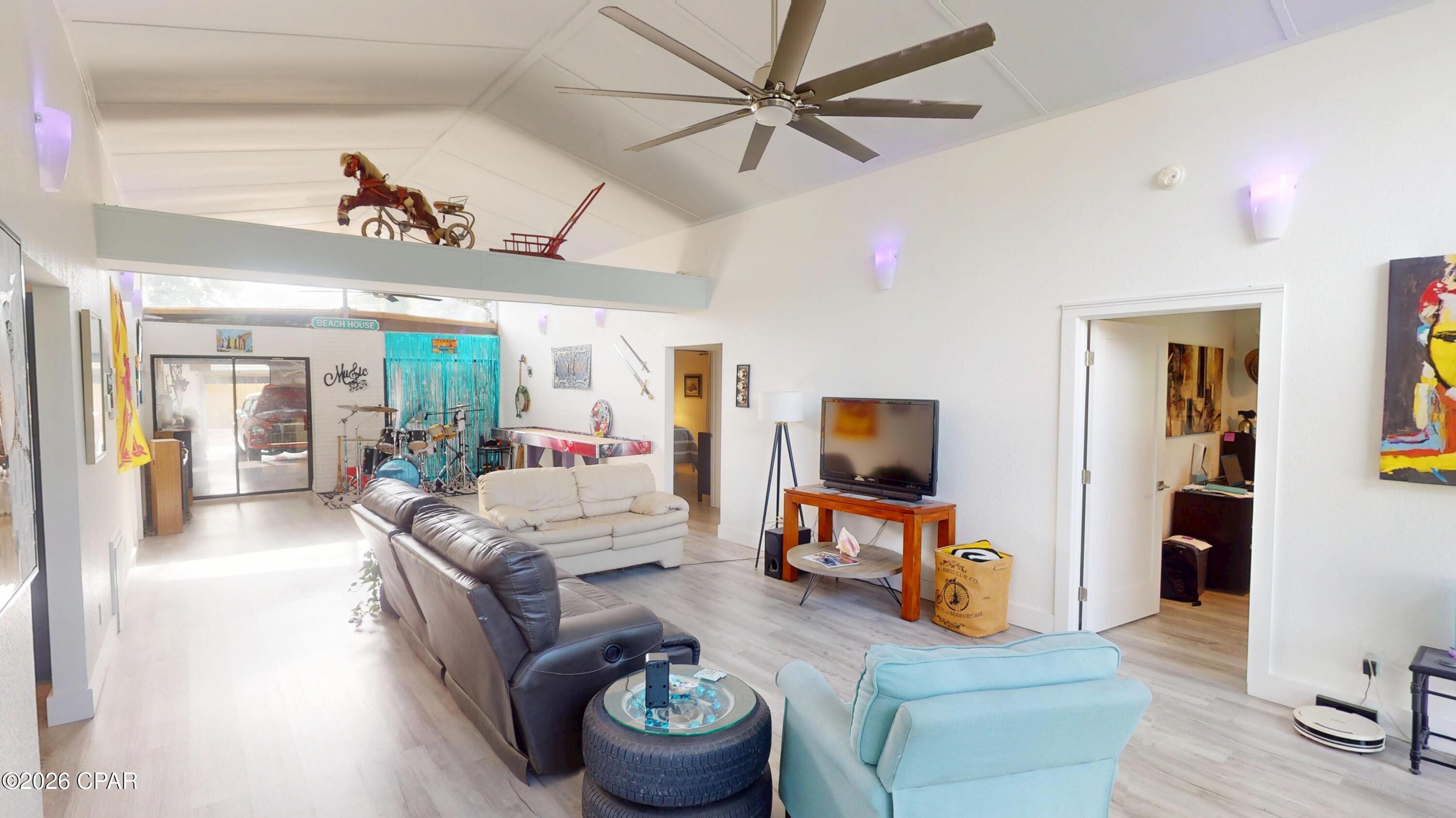 Photo 3 of Single family home for sale at 2001 Palm Blvd, Port St Joe, FL 32456 | MLS# 791753 | Listing updated on 2026-09-21
