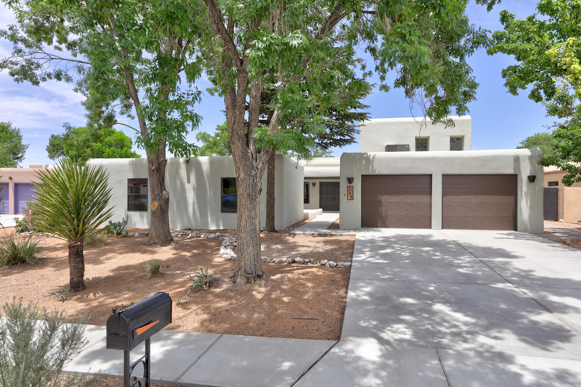 1315 Camino Ecuestre NW, Albuquerque