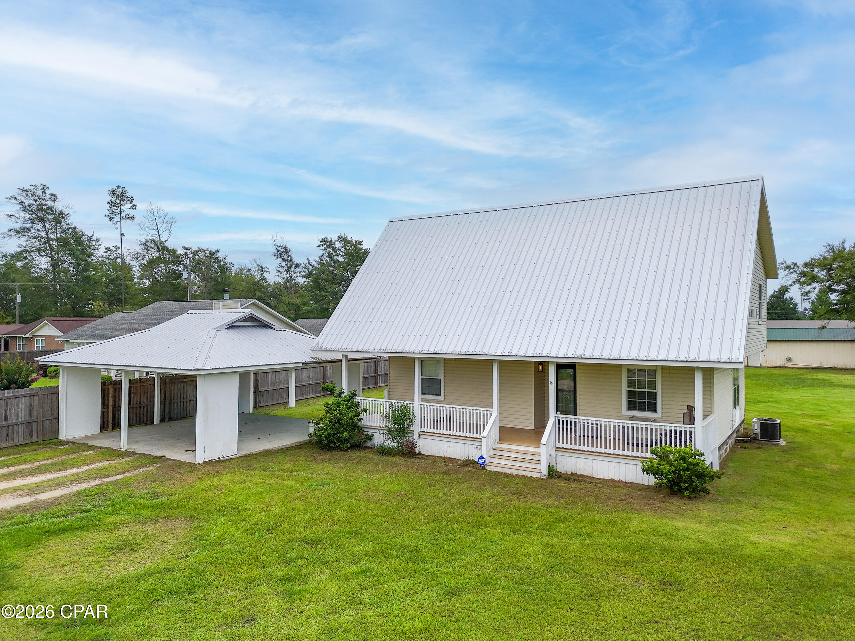 20107 NE Burns Avenue, Blountstown, FL 32424