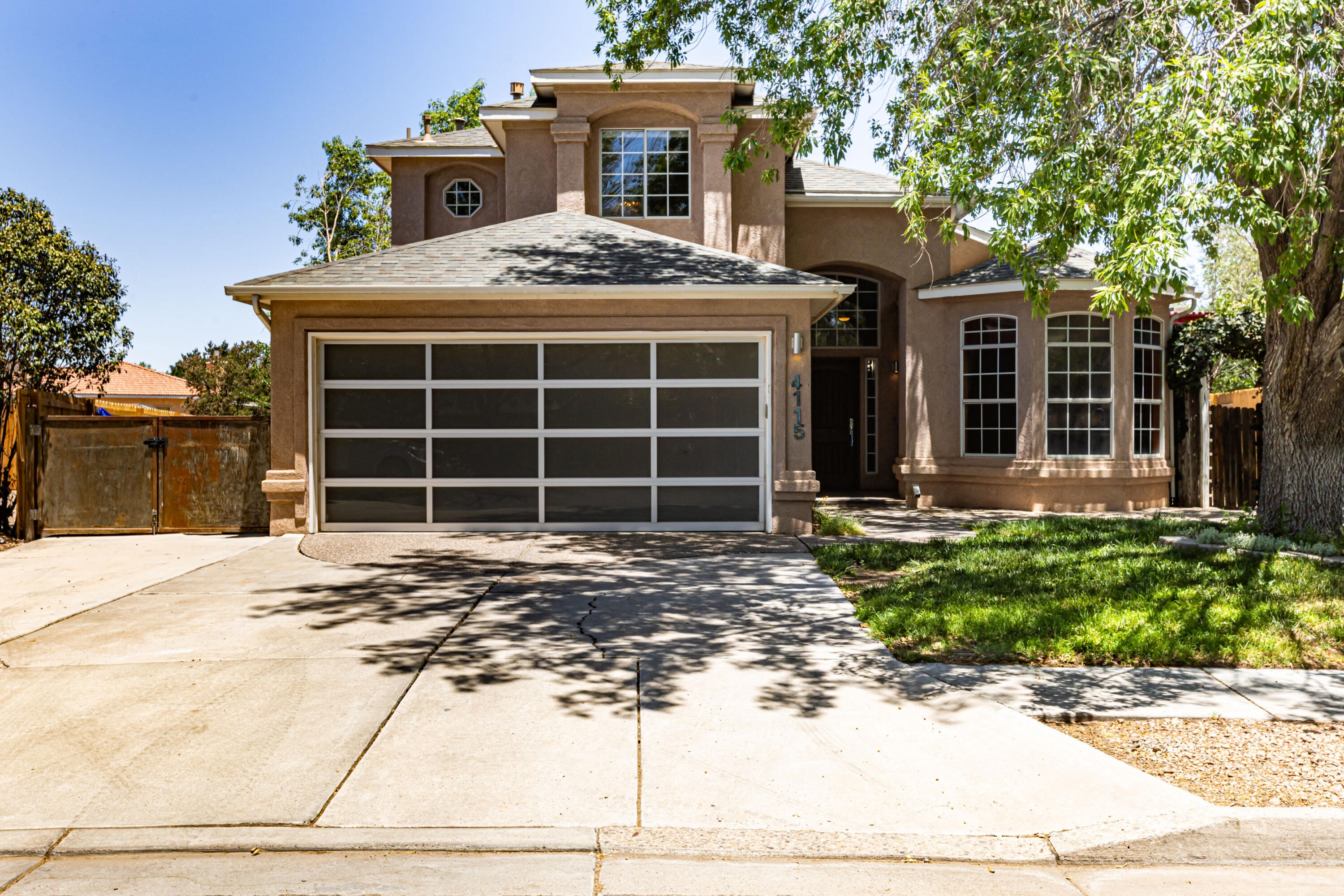 Photo 2 of Single family home for sale at 4115 Rancho Grande Pl Nw, Albuquerque, NM 87120 | MLS# 1106071 | Listing updated on 2026-09-16