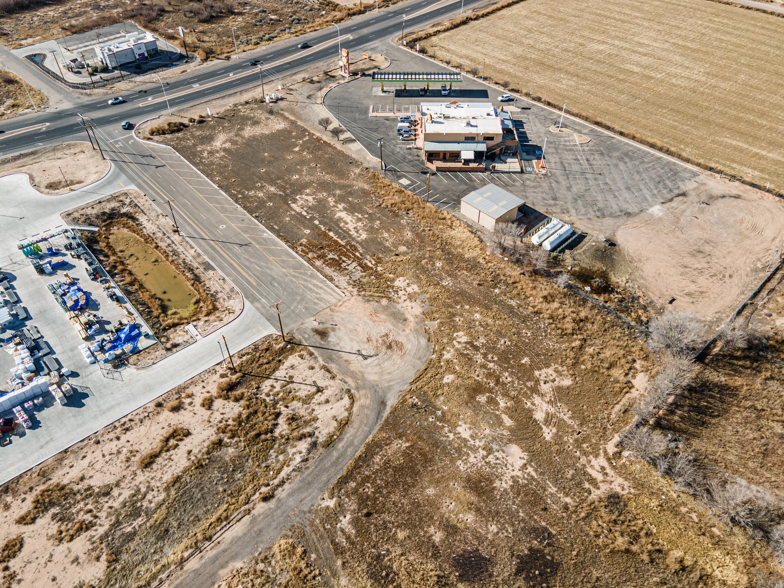 Photo 14 — 49 I-25