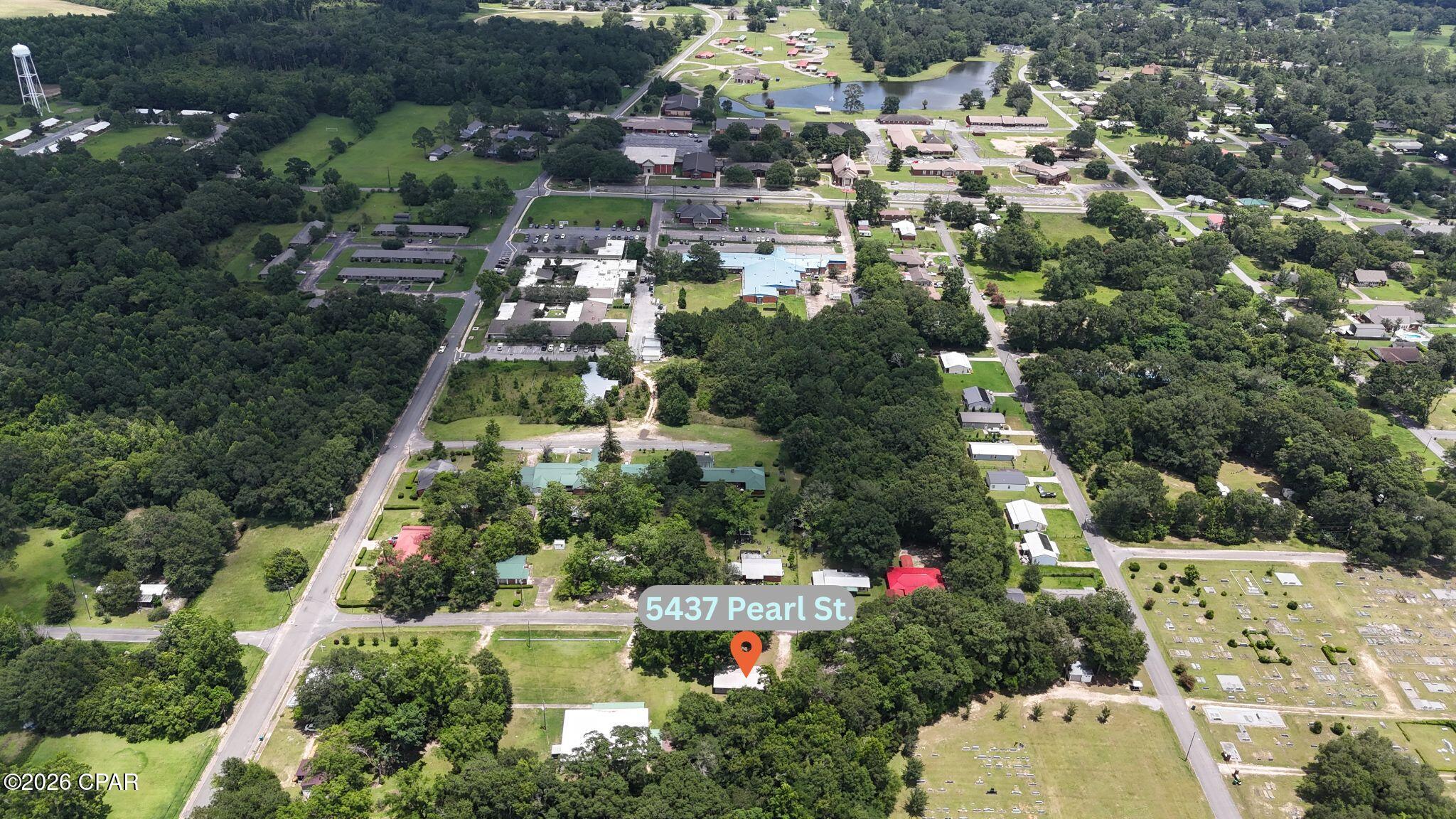2nd image of 5437 Pearl St, Graceville, FL 32440 | MLS# 791797