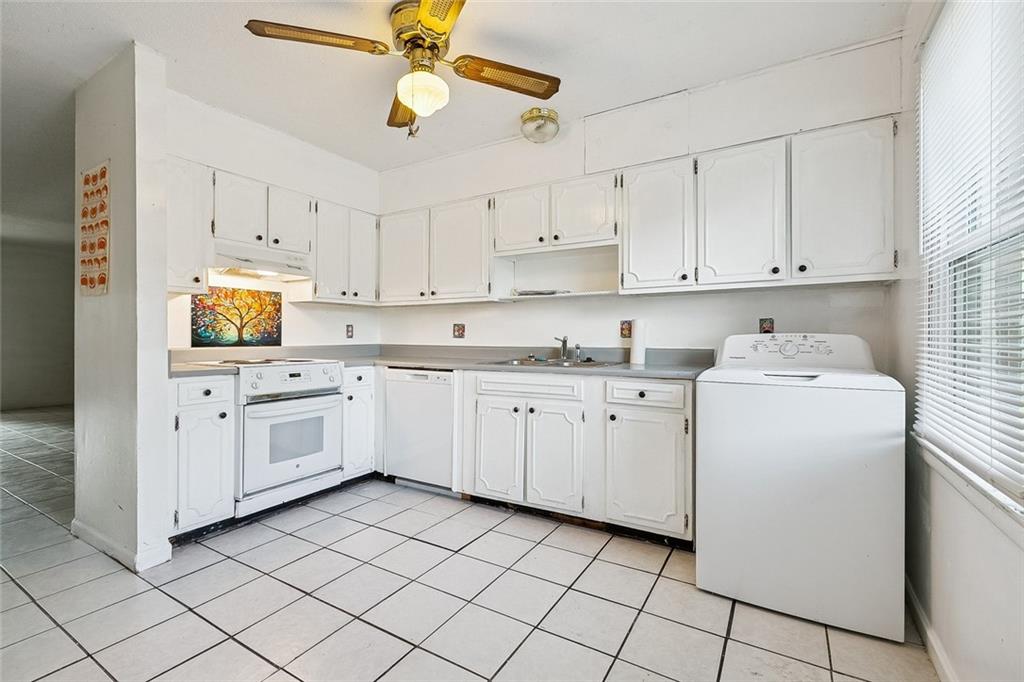4th image of 231 Wright Ave Ave, Gretna, LA 70056