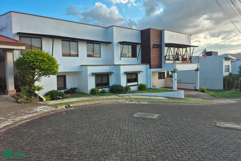 Casa en Condominio Jardines Del Este