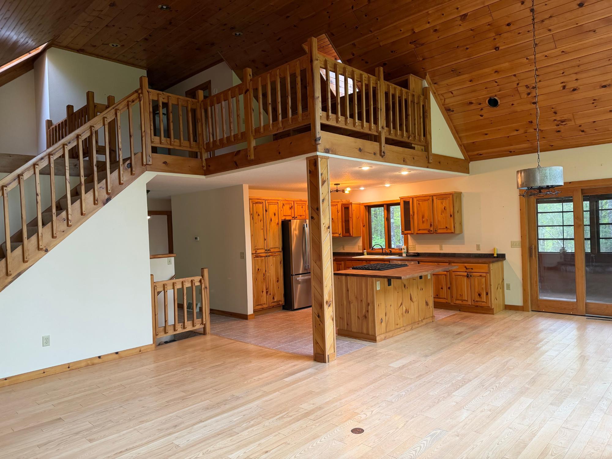 Ross Allen Lake Property 14896 Redpoll Ln Photo 9