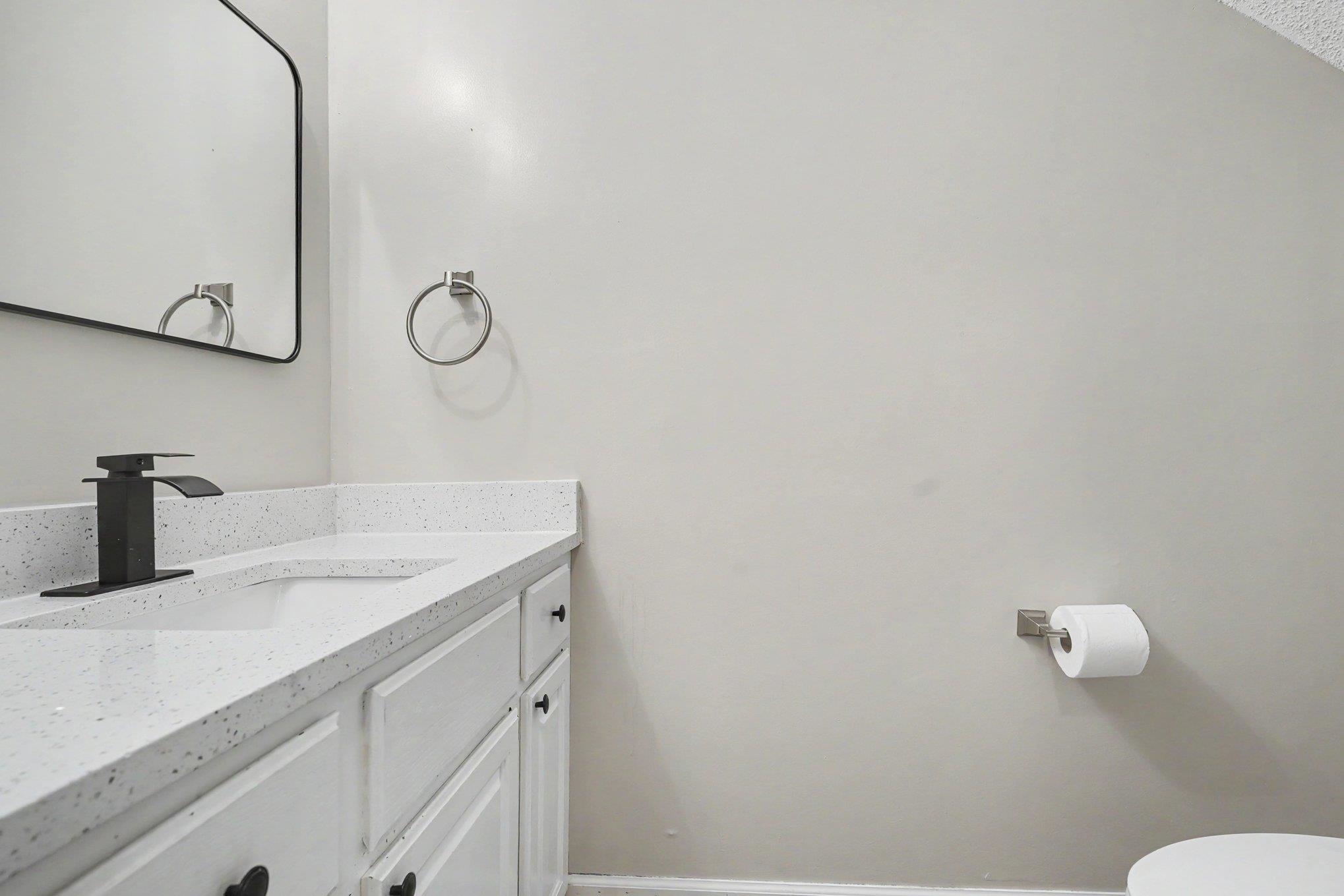 2616025 | Photo 18