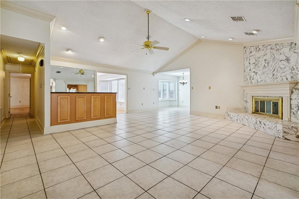 Photo 4 of Single family home for sale at 3621 Tolmas Dr, Metairie, LA 70002 | MLS# 2564499 | Listing updated on 2026-09-15