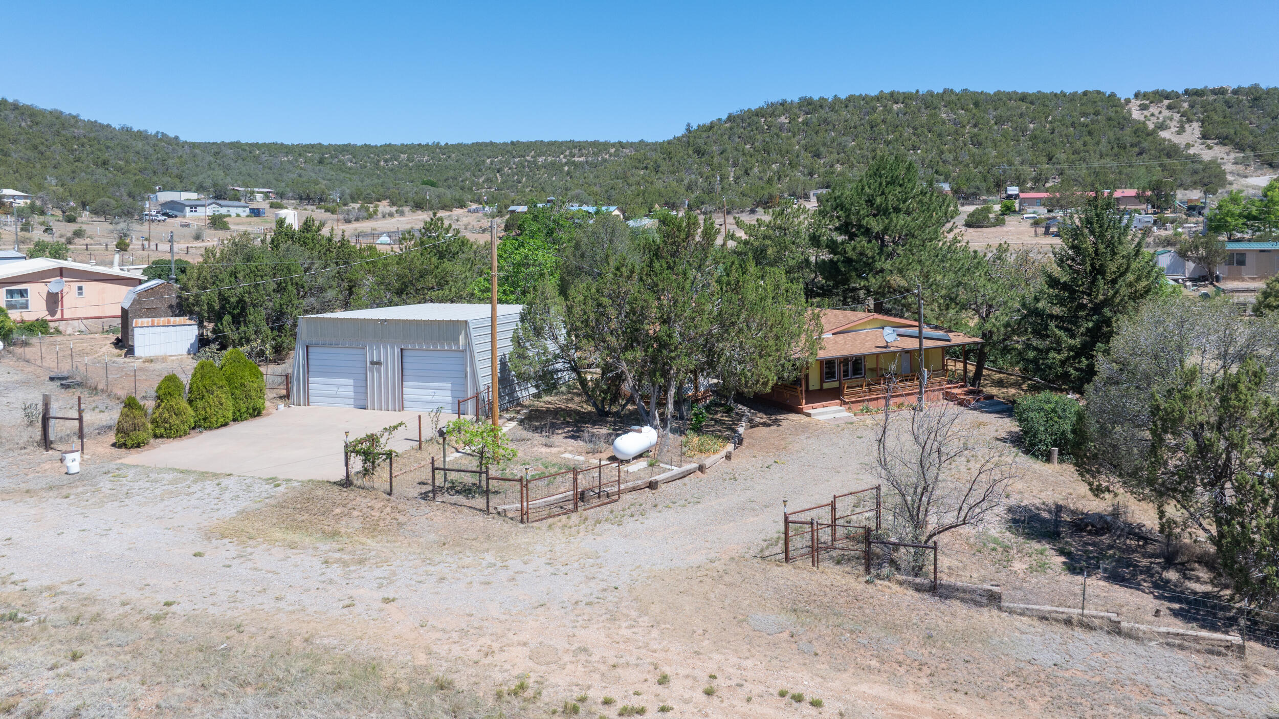 Homes for sale in Edgewood, NM | 3 Evergreen Rd Ln, Edgewood, NM 87015 | MLS# 1106133