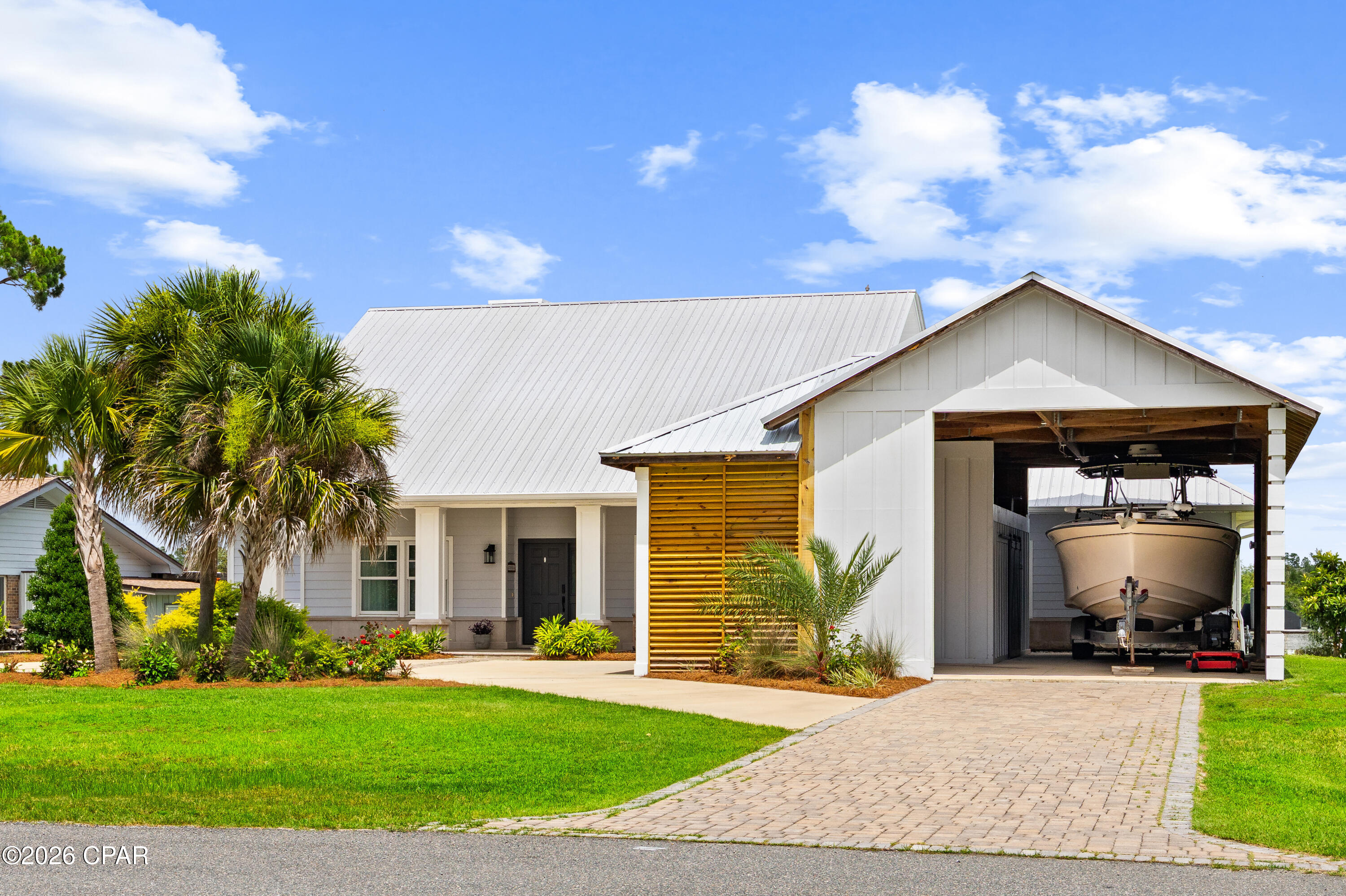 1023 N Bay Drive, Lynn Haven, FL 32444