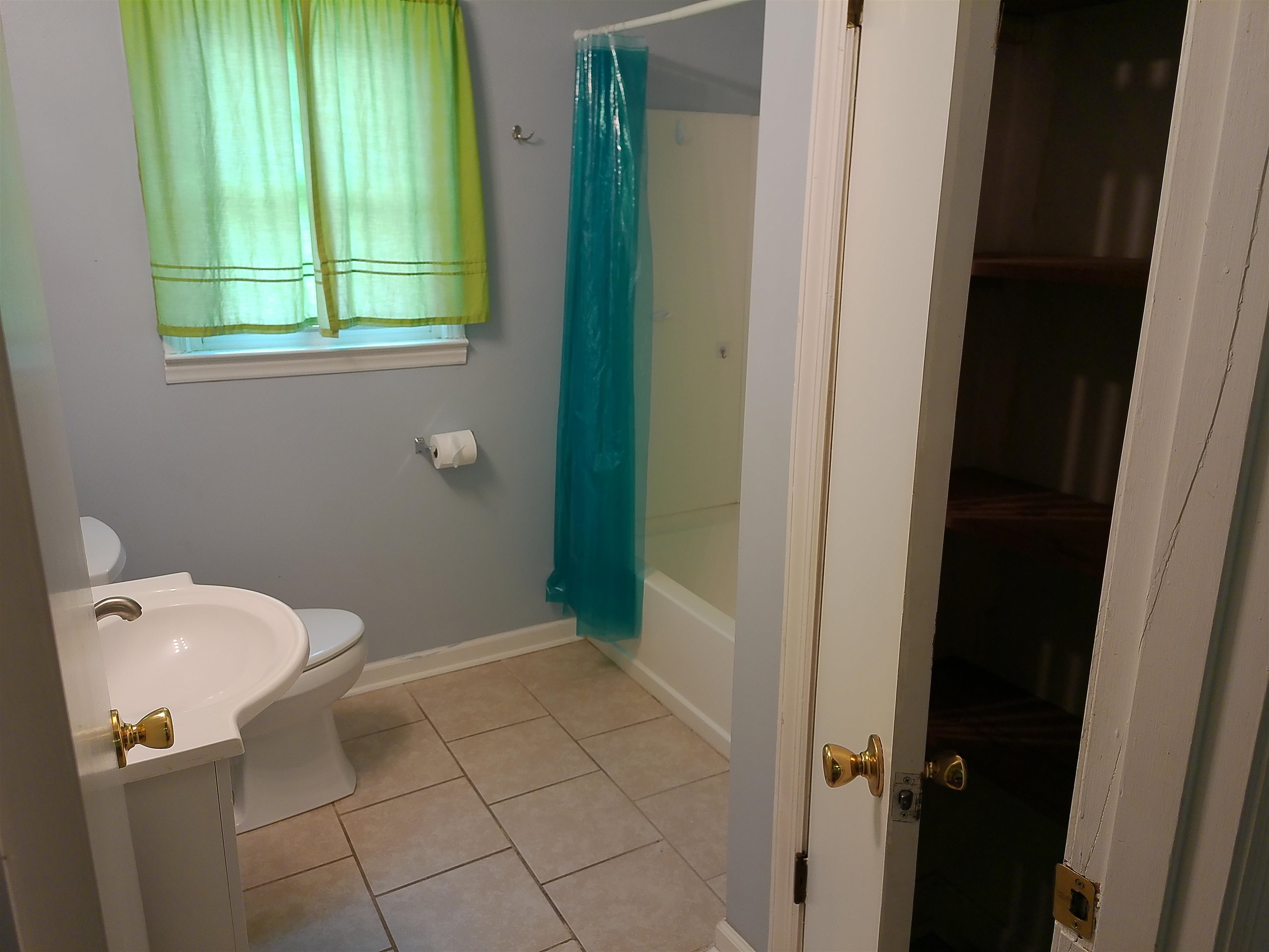 2616111 | Photo 23