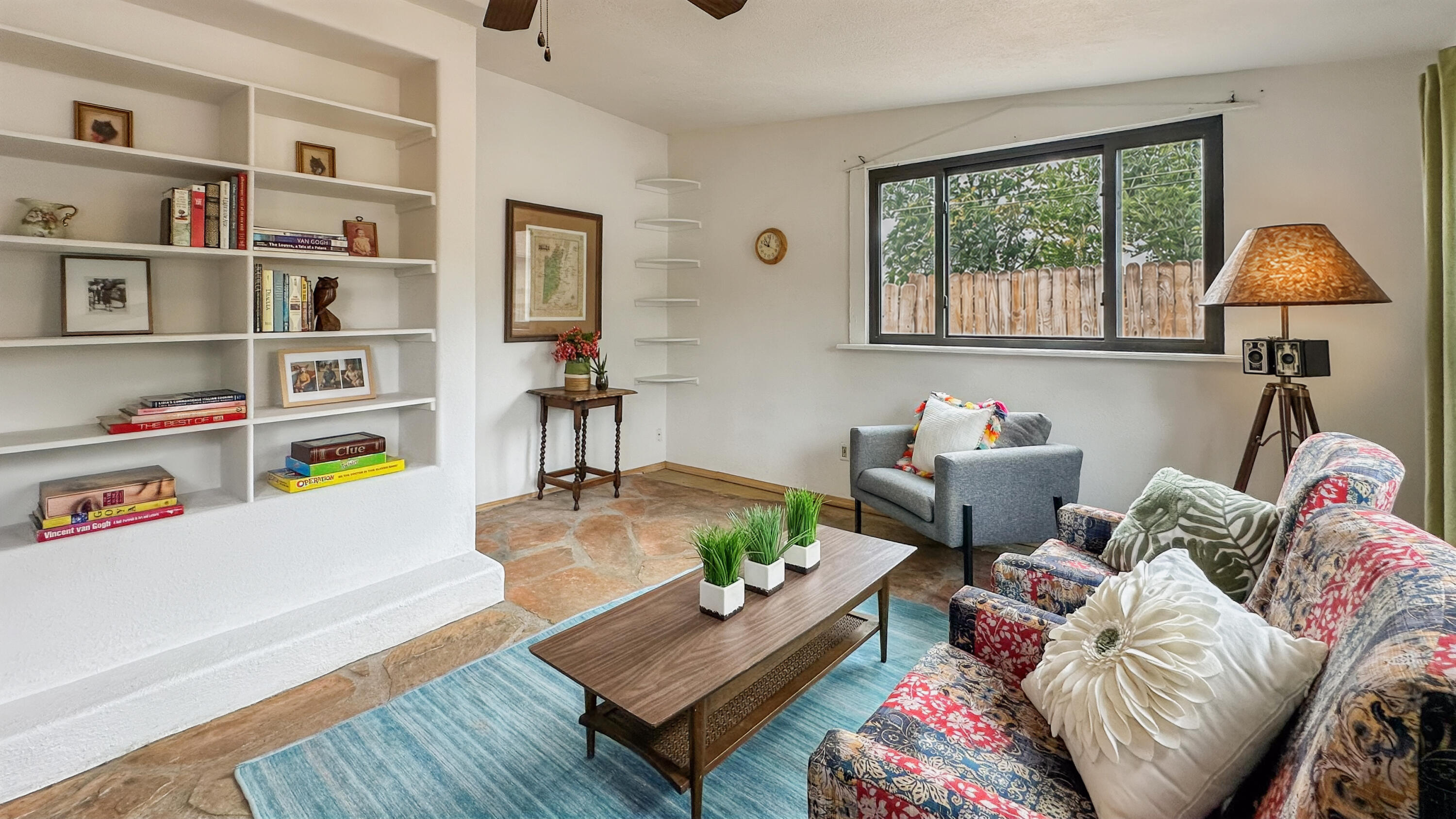908 9th Street SW, Albuquerque