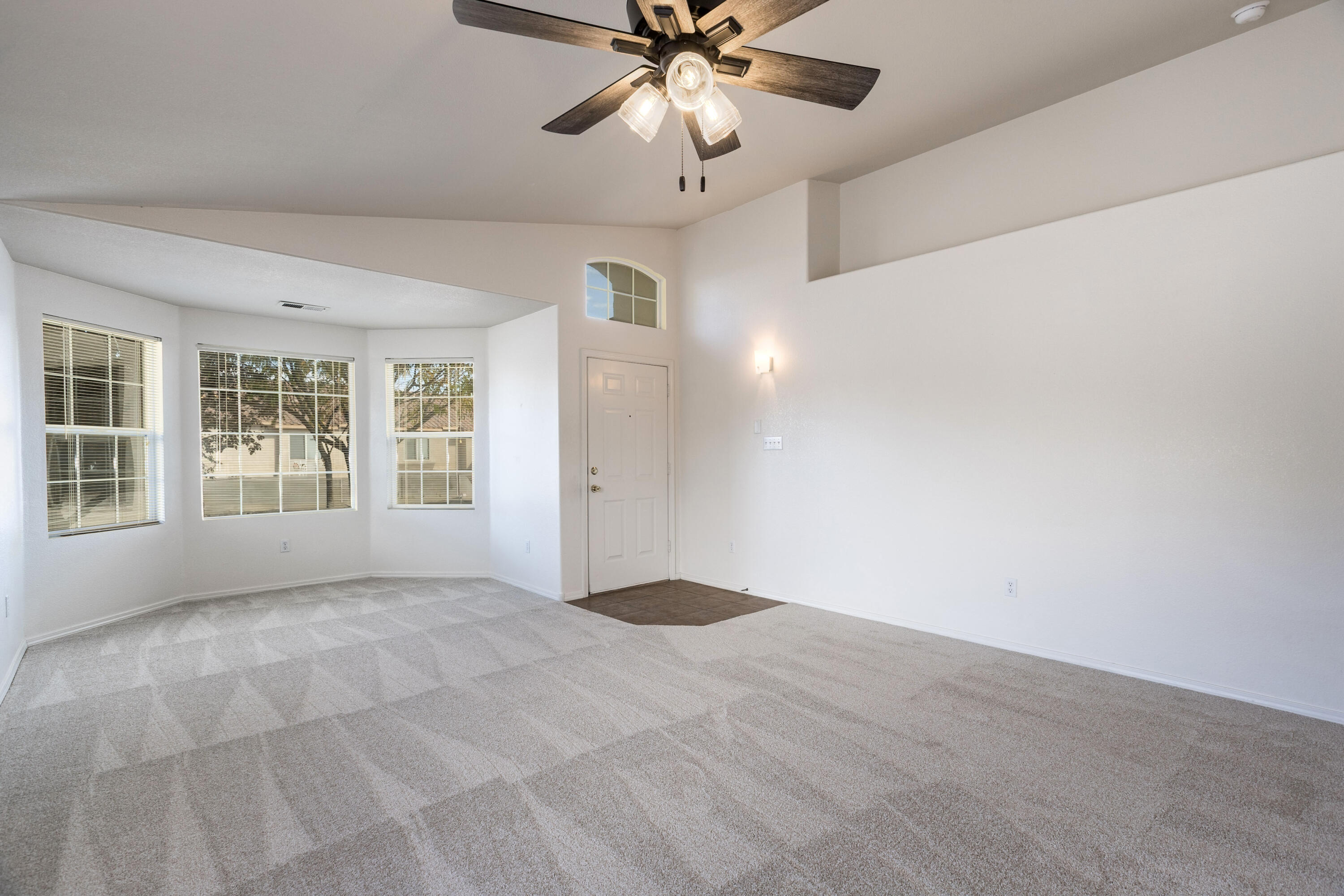 Photo 4 of Single family home for sale at 1000 High Plains Rd NE, Rio Rancho, NM 87144 | MLS# 1106240 | Listing updated on 2026-10-28