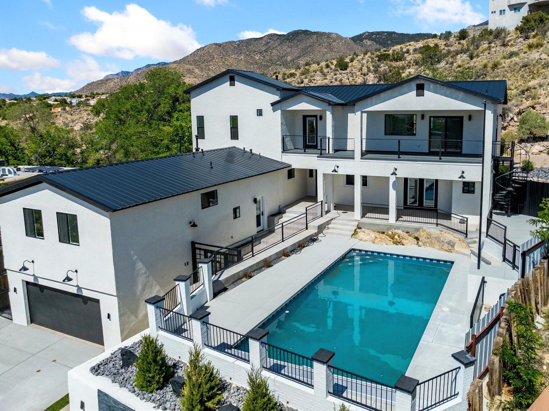 1st image of 1136 Turner Dr Ne, Albuquerque, NM 87123 | MLS# 1106265