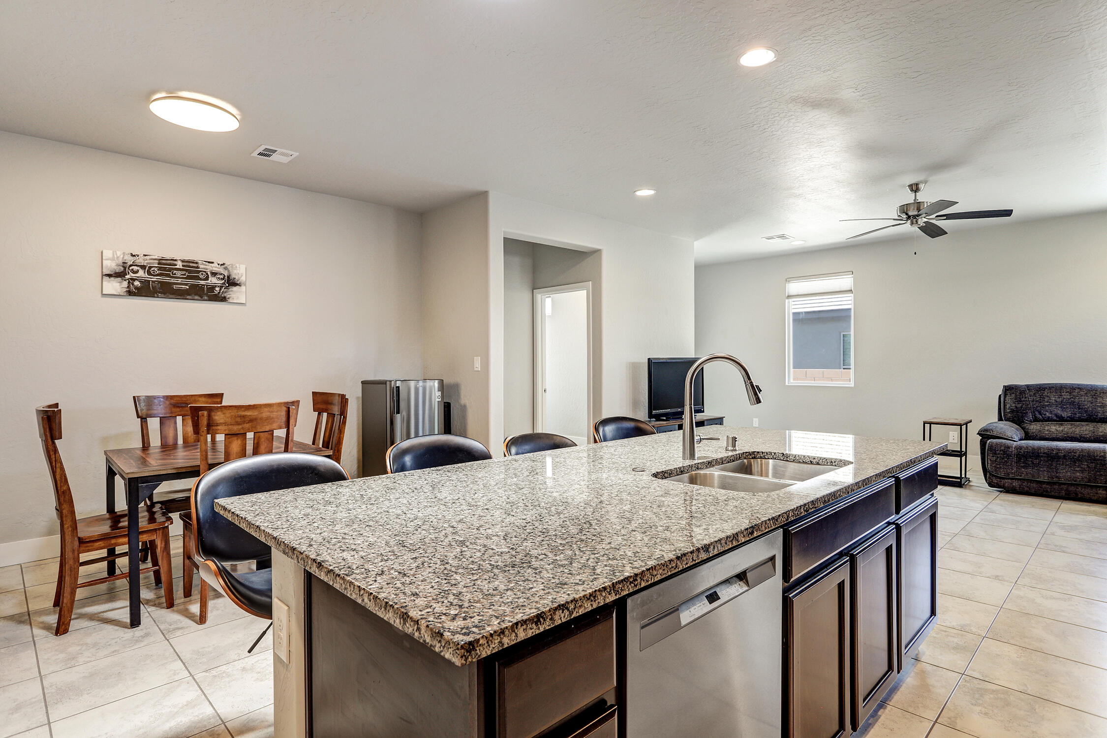 5th image of 7713 Majesty Ct Nw, Albuquerque, NM 87107 | MLS# 1106313
