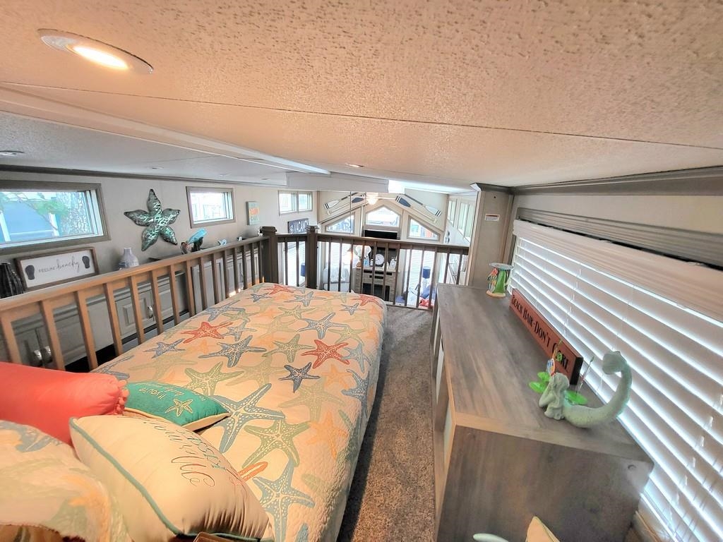2616311 | Photo 17