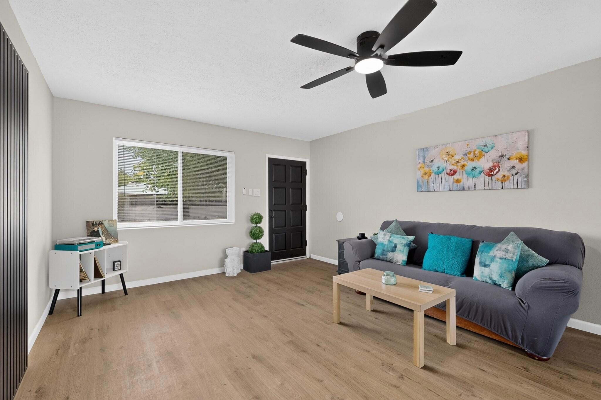 8803 LOS ARBOLES AVENUE NE, ALBUQUERQUE, NM 87112  Photo 11