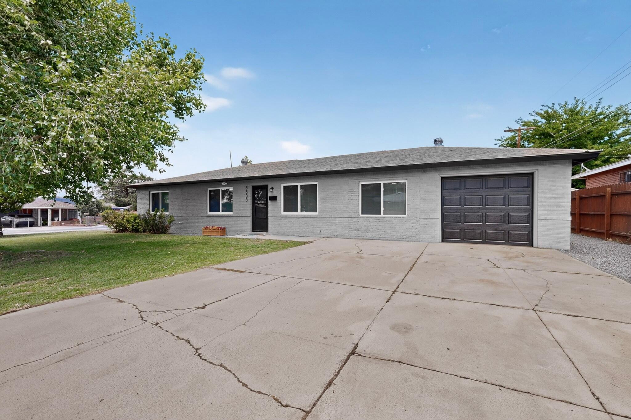 8803 LOS ARBOLES AVENUE NE, ALBUQUERQUE, NM 87112  Photo 6