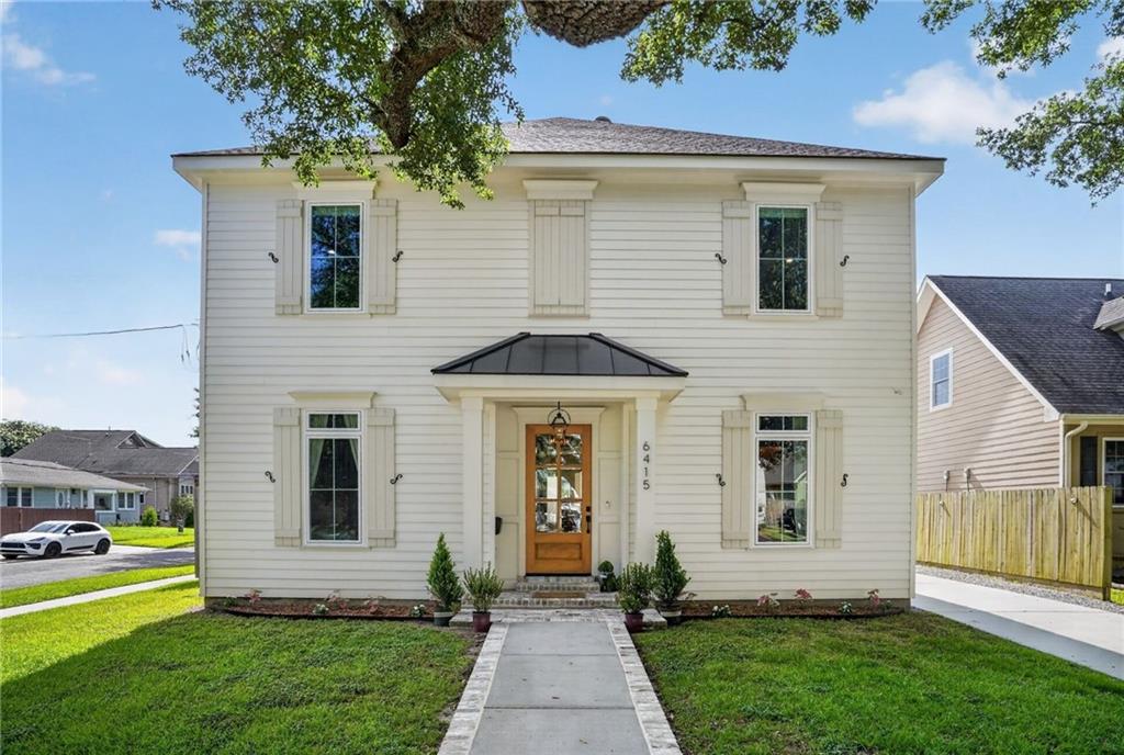 6415 BELLAIRE Drive