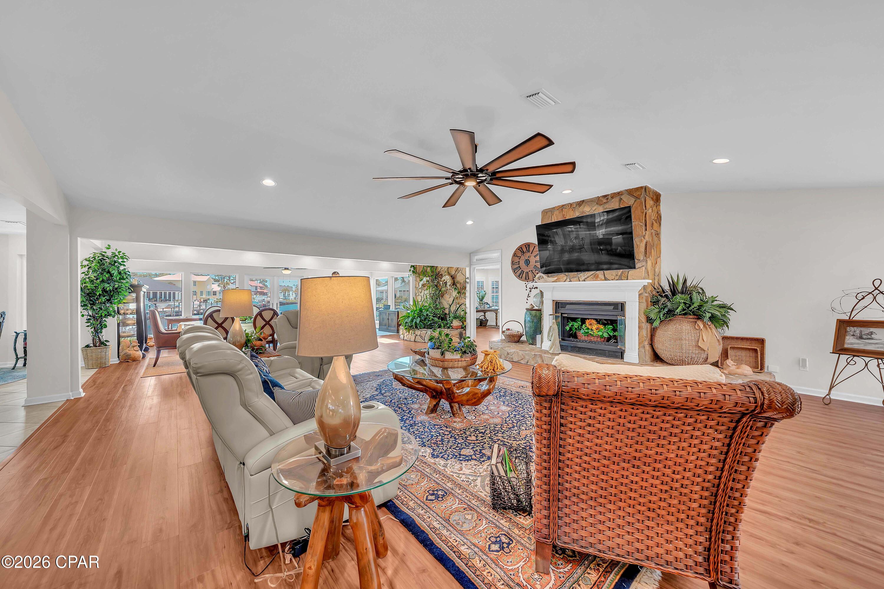1522 Trout Lane, Panama City, FL 32408 thumbnail, photo 23 of 88