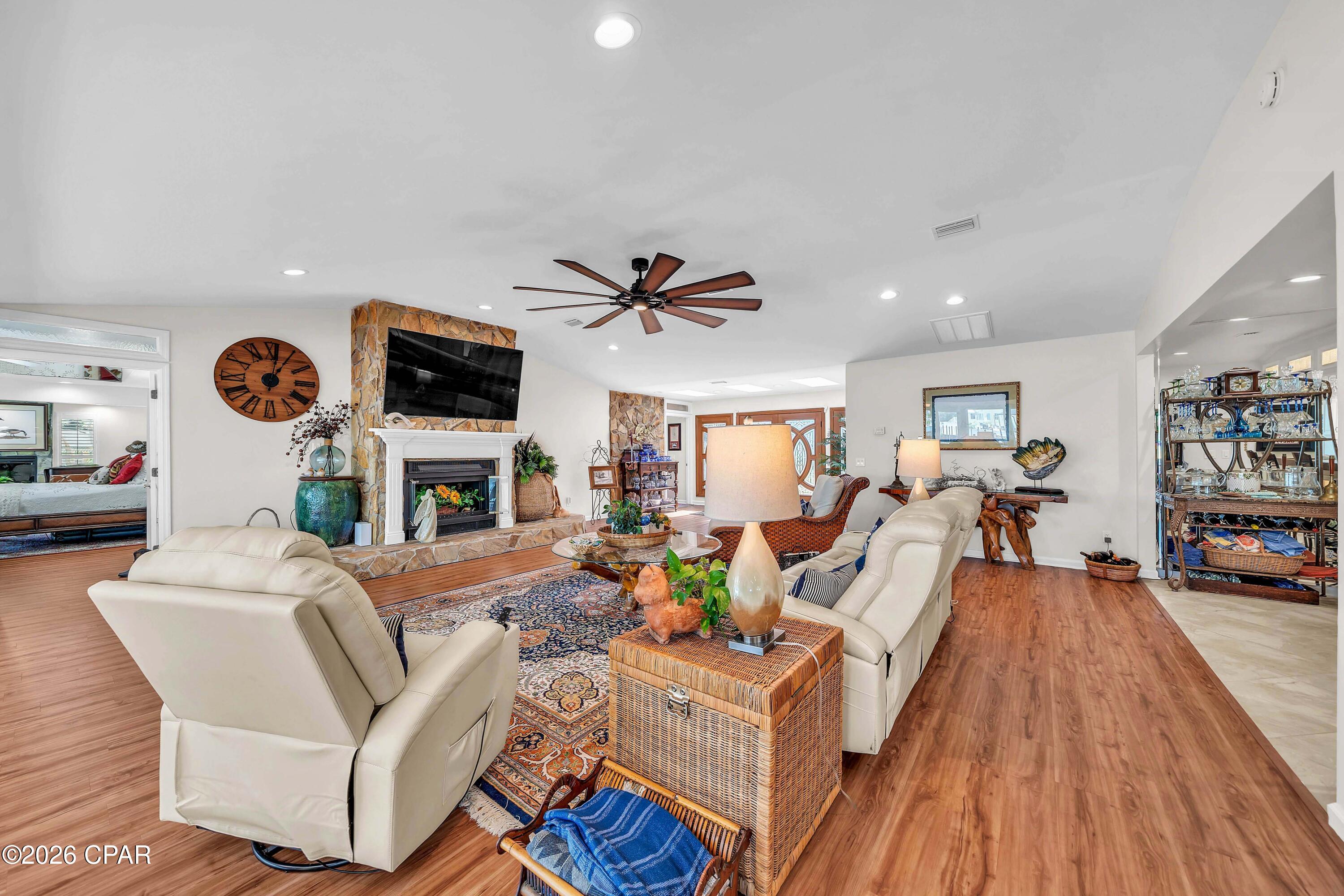 1522 Trout Lane, Panama City, FL 32408 thumbnail, photo 24 of 88