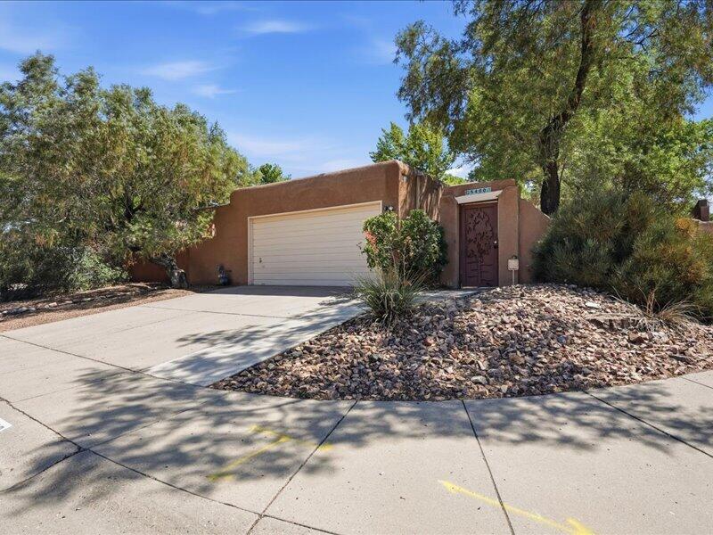 5400 Luttrell Court NE, Albuquerque