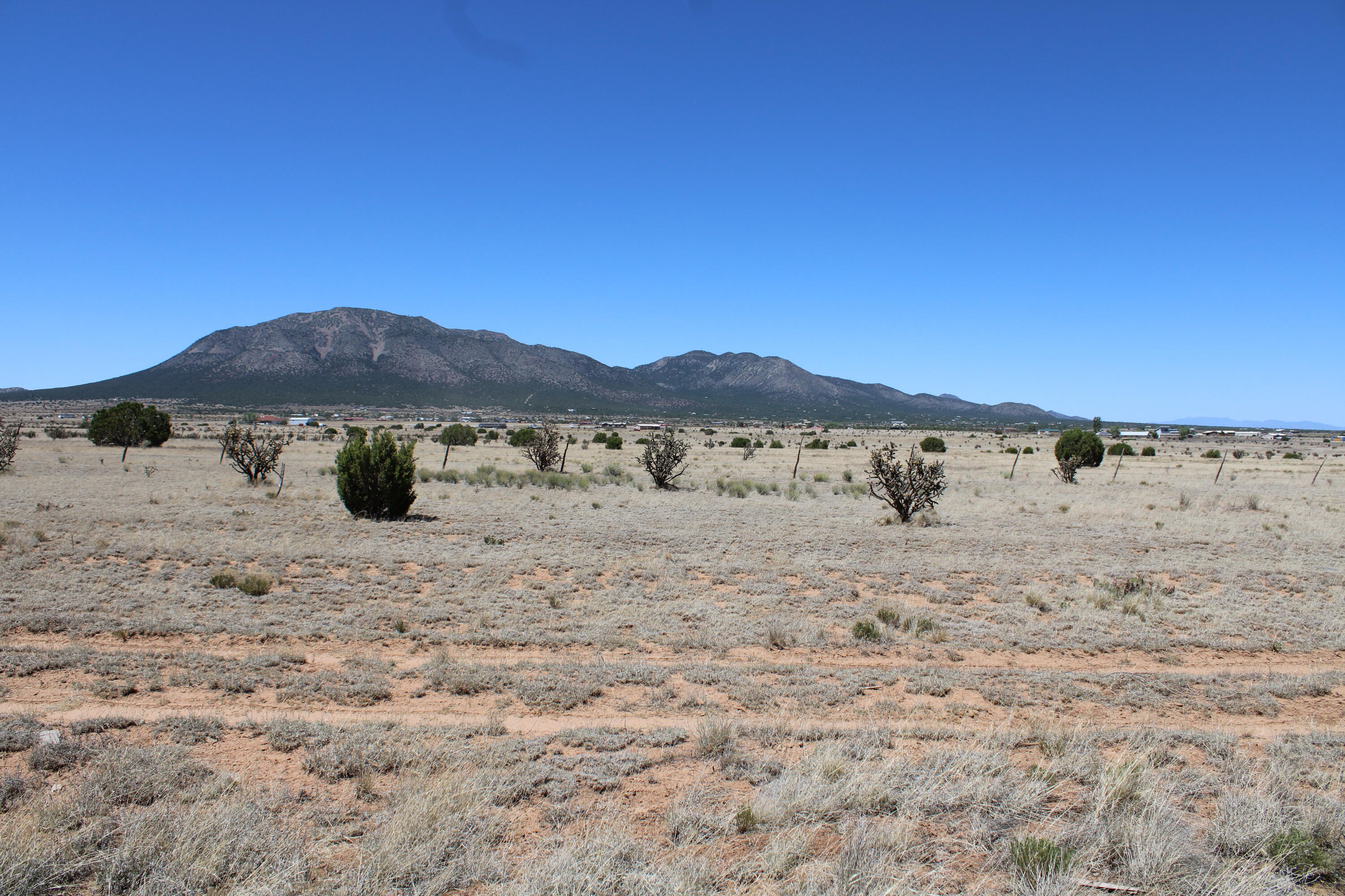 Homes for sale in Edgewood, NM | 5 Northland Rd, Edgewood, NM 87015 | MLS# 1106435