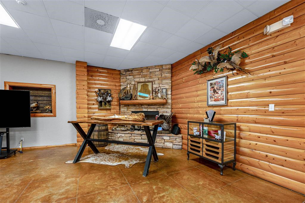 505 E Prien Lake Rd Road — photo 4