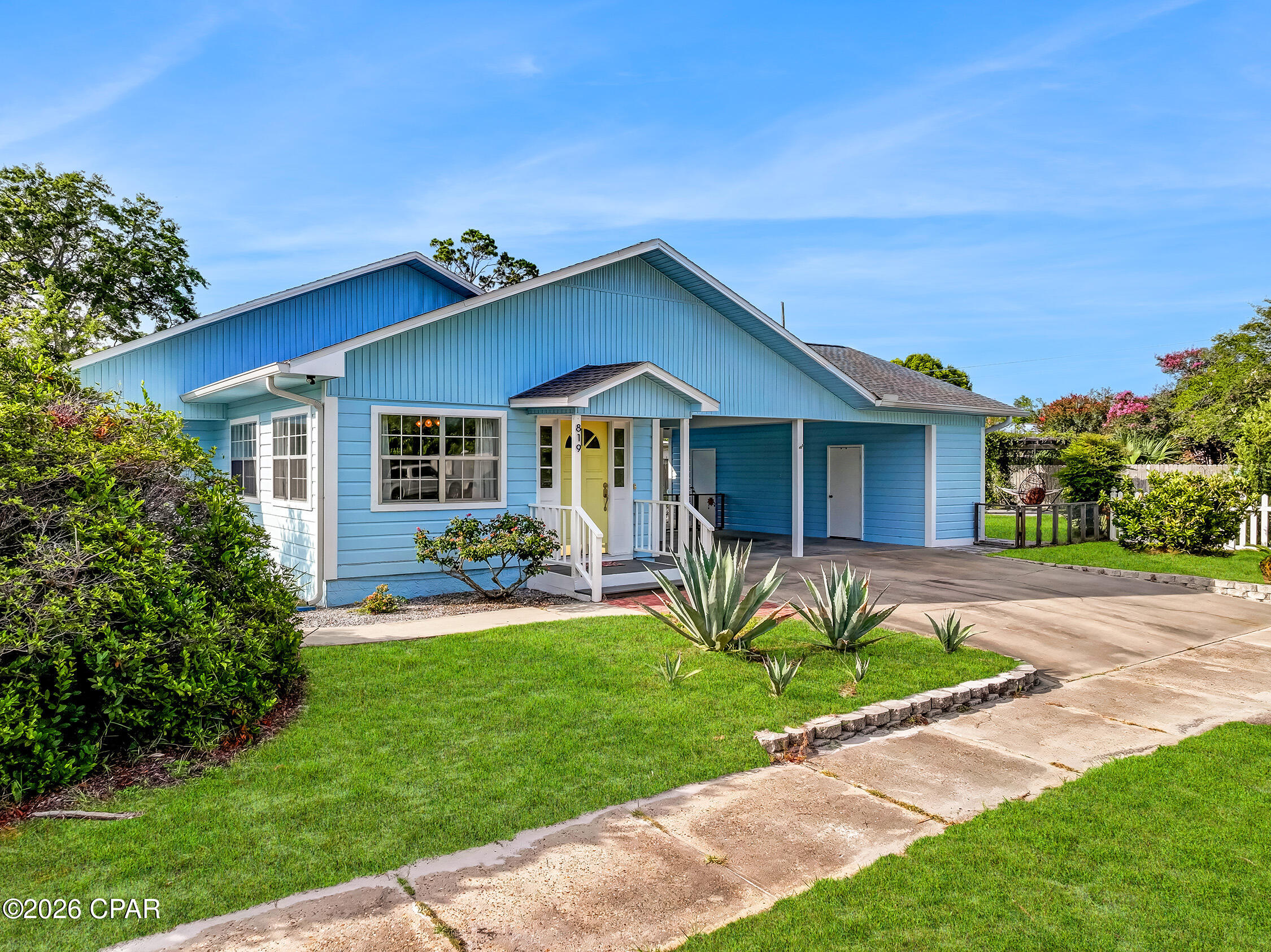 1st image of 819 Marvin Ave, Port Saint Joe, FL 32456 | MLS# 792076