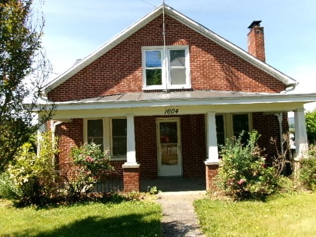 1604 Parkersburg Tpke