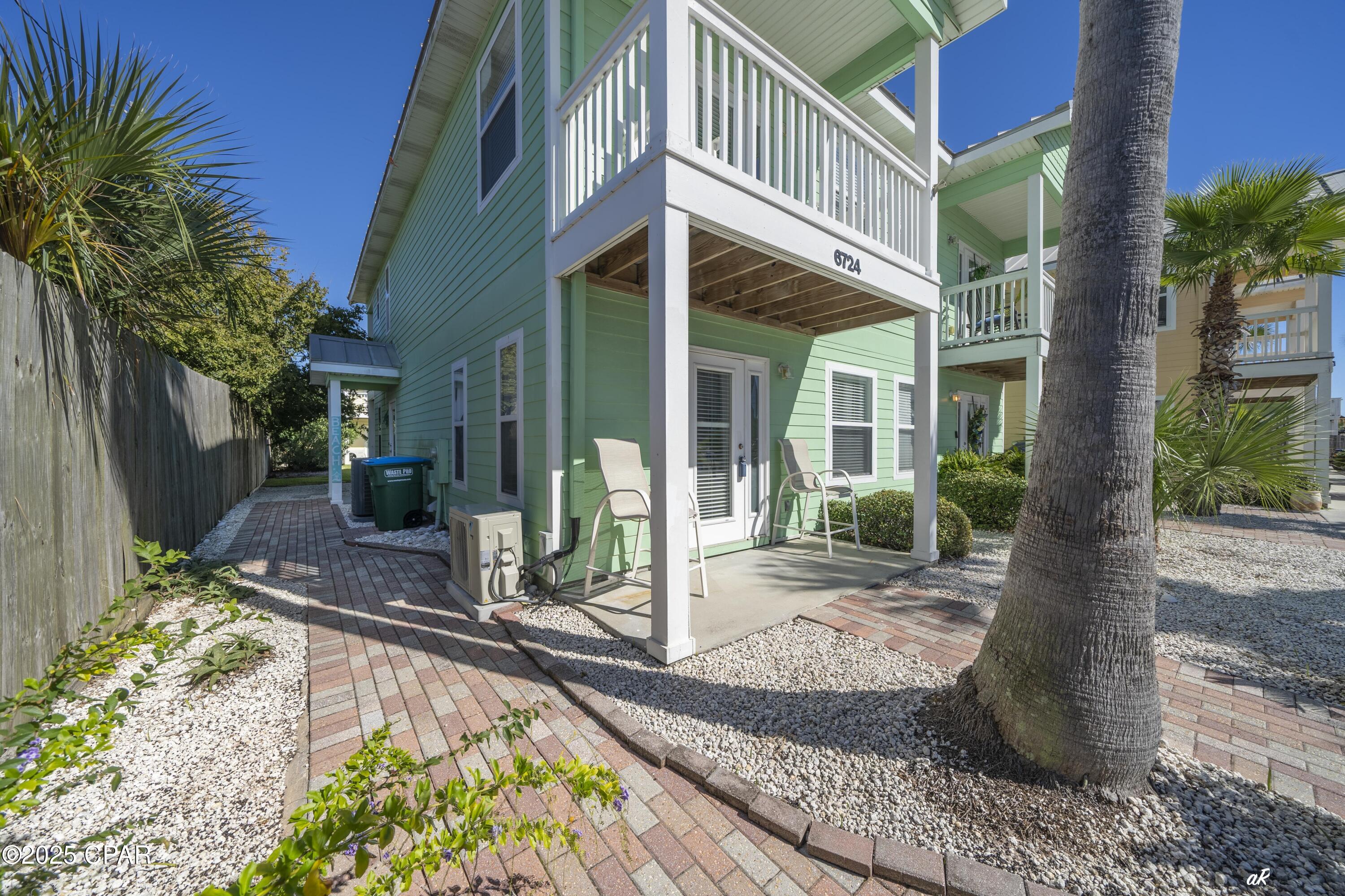 Photo 4 of Townhouse for sale at 6724 Thomas Dr, Panama City, FL 32408 | MLS# 792101 | Listing updated on 2026-09-18