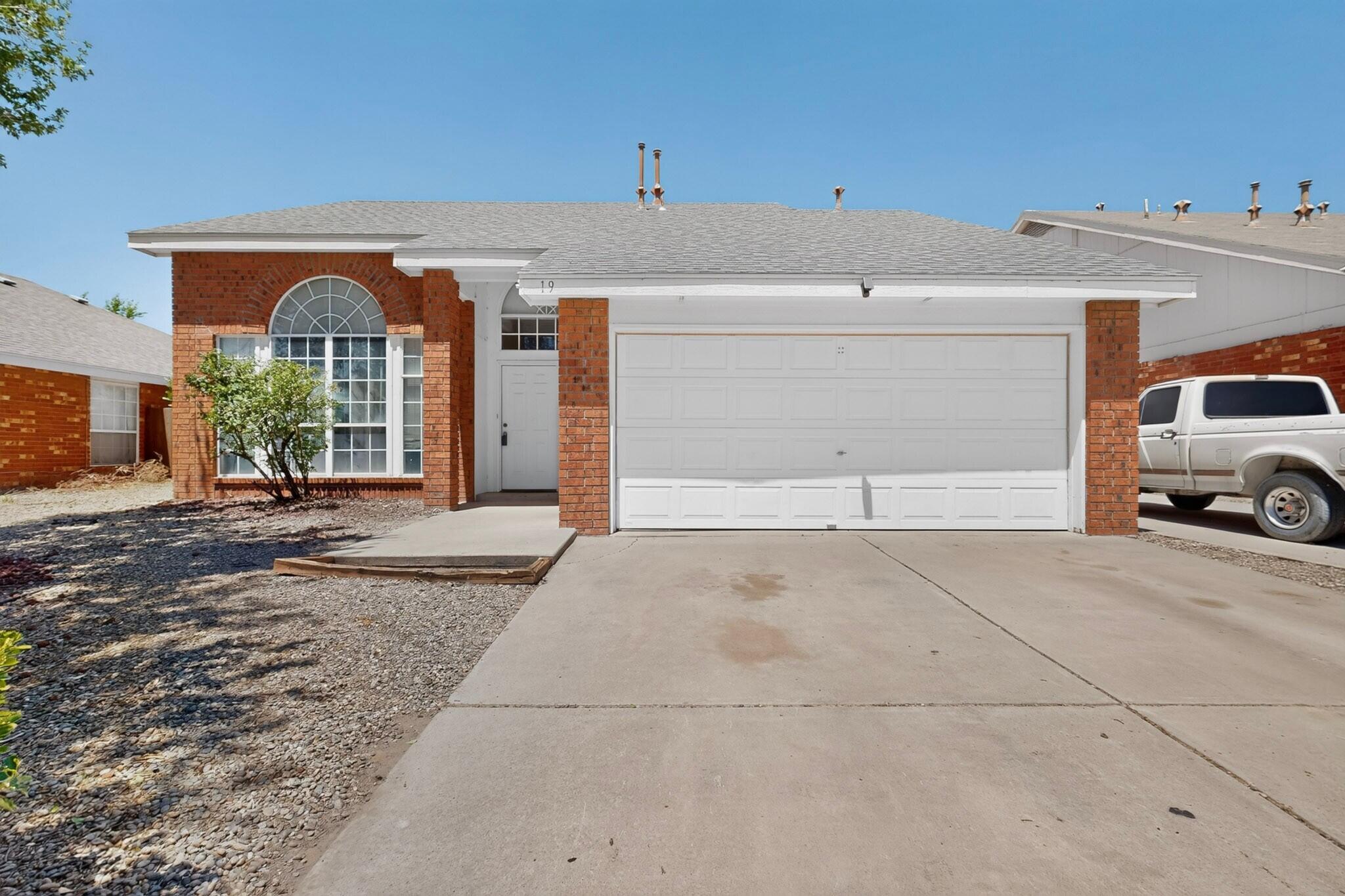 19 Buckbrush Place Los Lunas, NM 87031