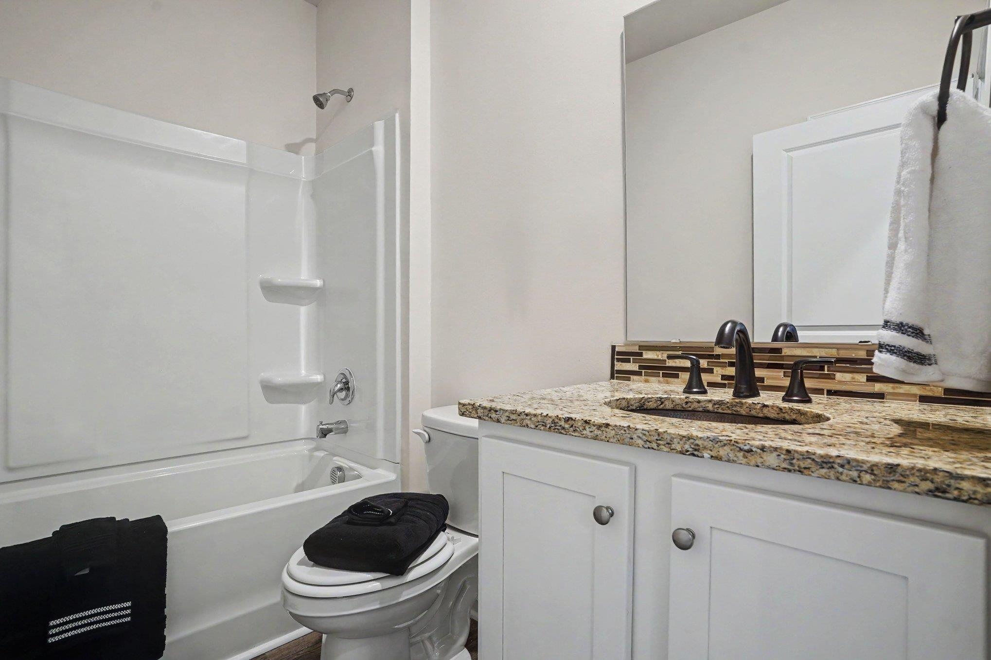 2616651 | Photo 28