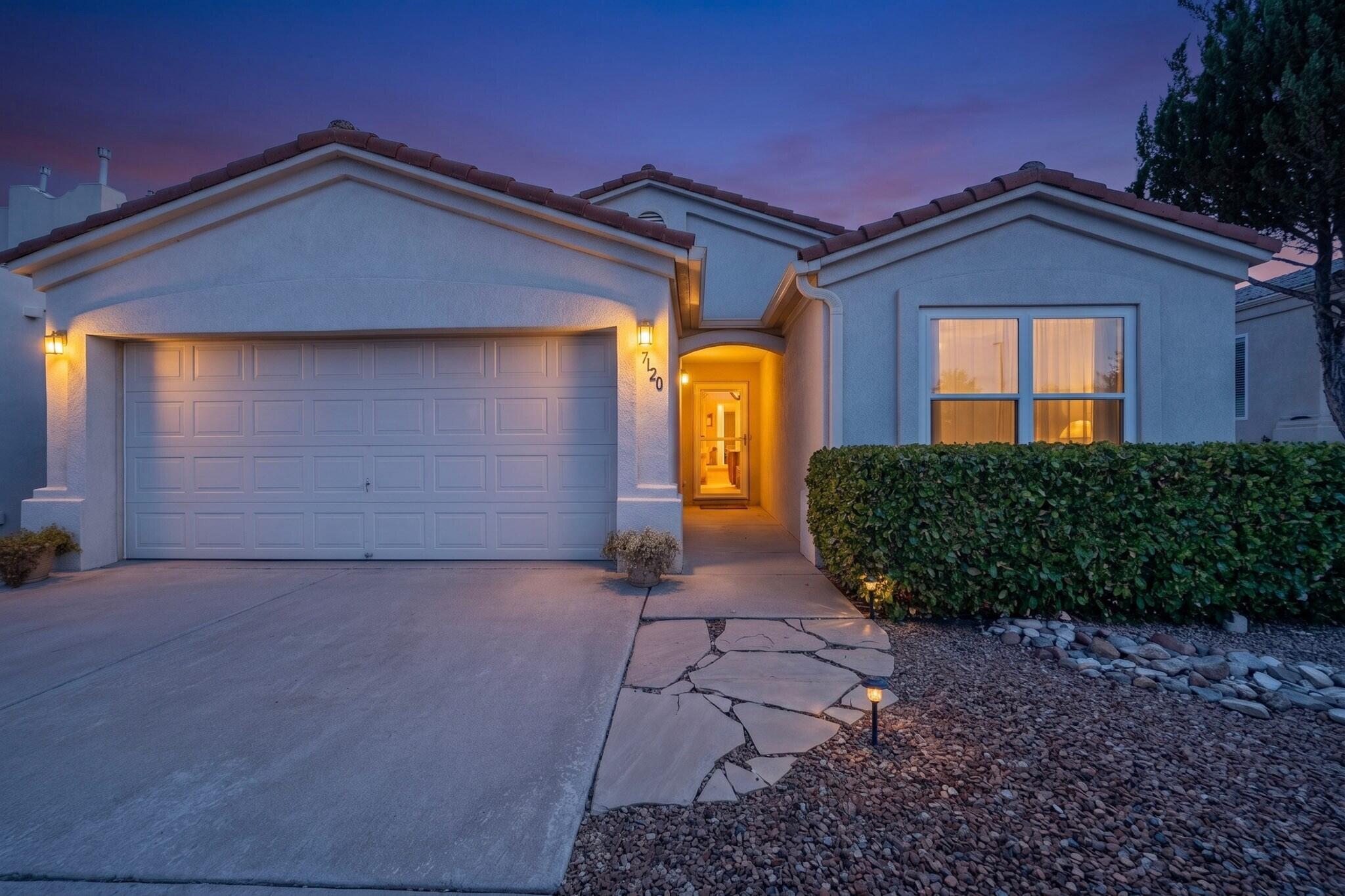 7120 Avignon Court NW Albuquerque, NM 87114