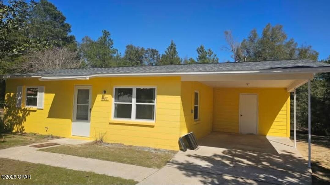 4107 Paragon Place, Chipley, FL 32428