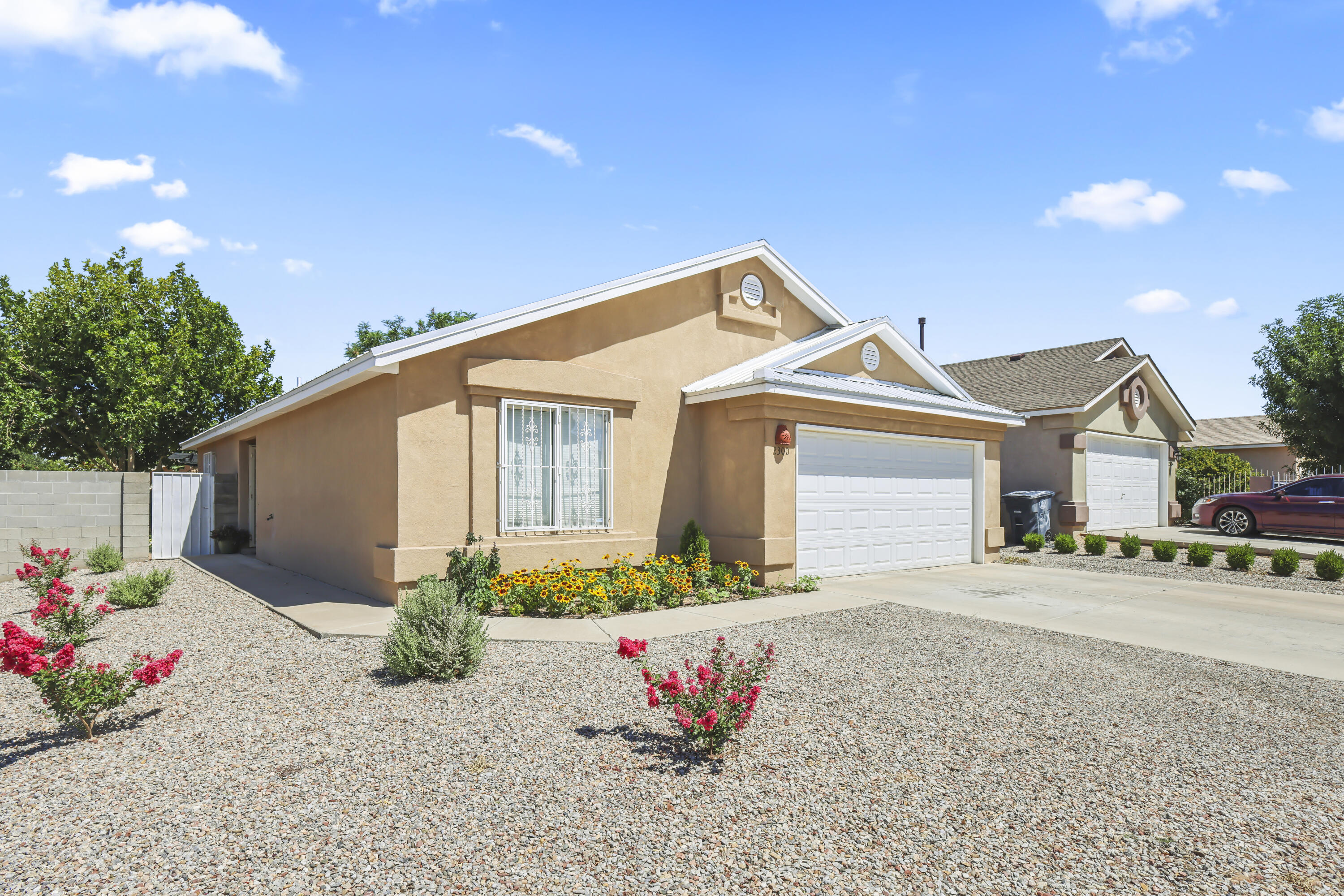 2300 Cosmos Drive SW Albuquerque, NM 87121