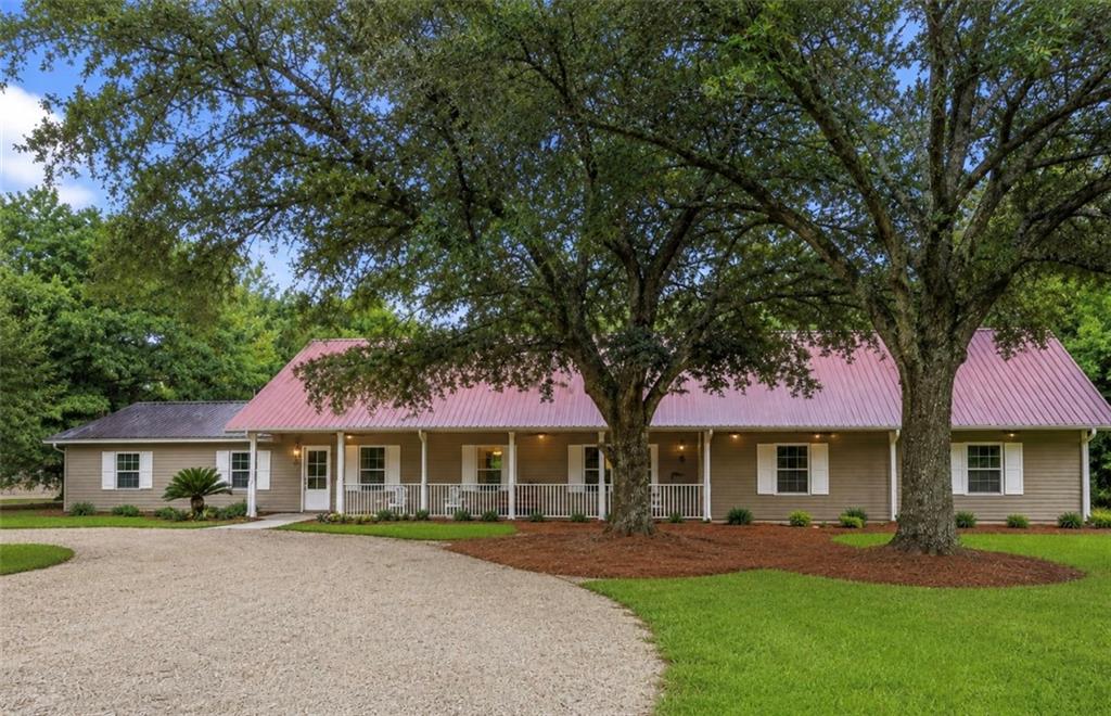 1st image of 84653 Camus Ln, Covington, LA 70435 | MLS# 2564226