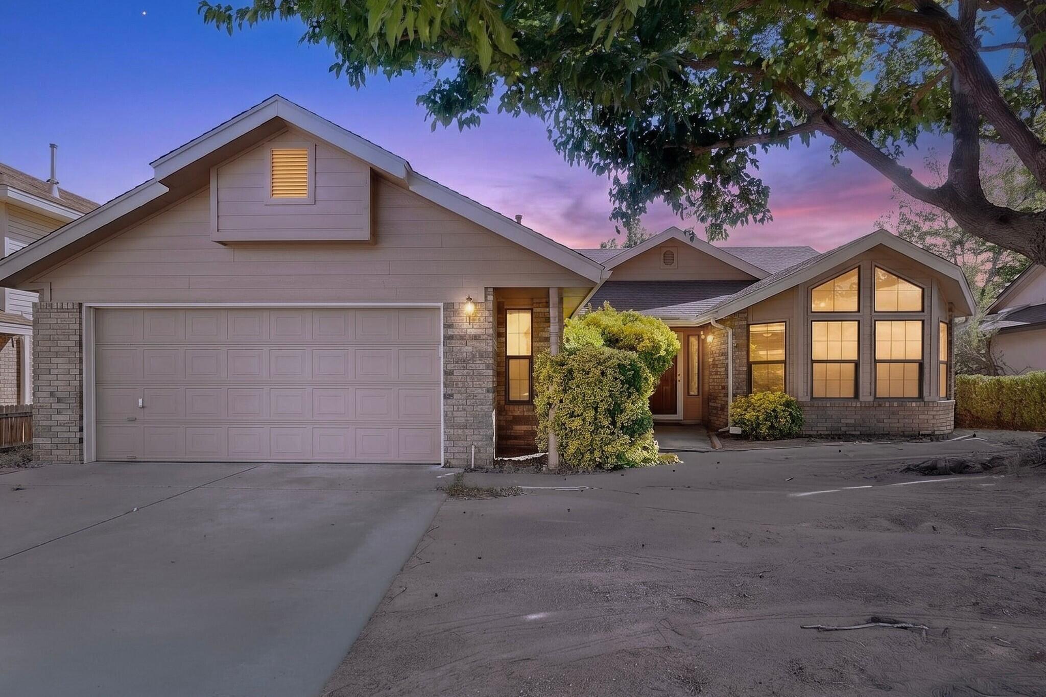 4604 Trace Way Avenue, Albuquerque NM 87120