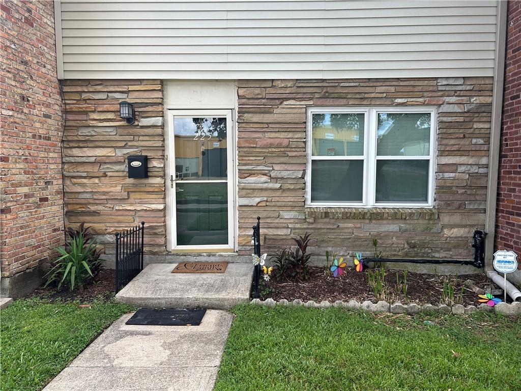 INVESTORS DELIGHT! You have found the one. This Great Condo just hit the market and all it needs is LOVE! You will fall in love with the entire grounds. Park like common area with shady trees. Beautifully kept in-ground pool with bathrooms attached. In unit laundry. No carpet! Nice size bedrooms and closets. Back patio has room for a garden/entertaining.  Little TLC is all you need and call it Home! Call your favorite agent and take a tour.