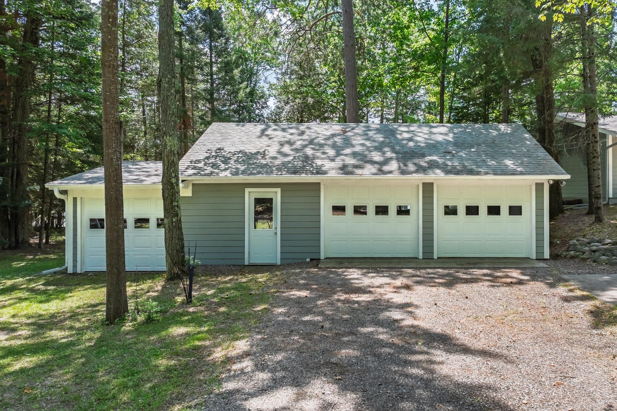 Lake Thompson Property 4245 Shore Dr Photo 30