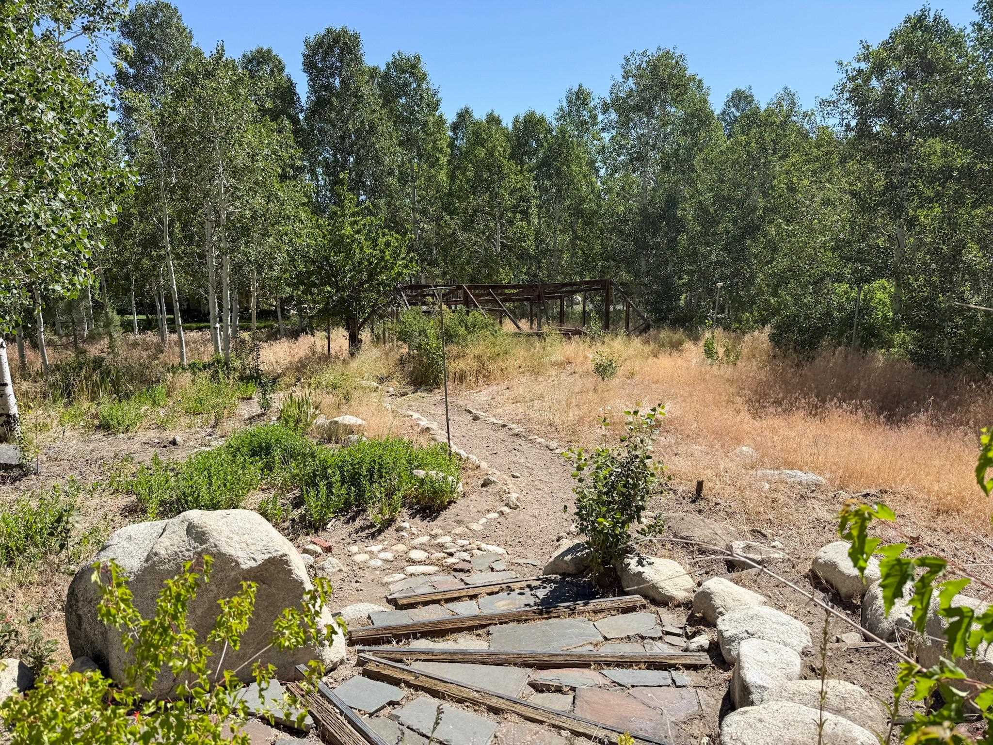 Property Photo 32