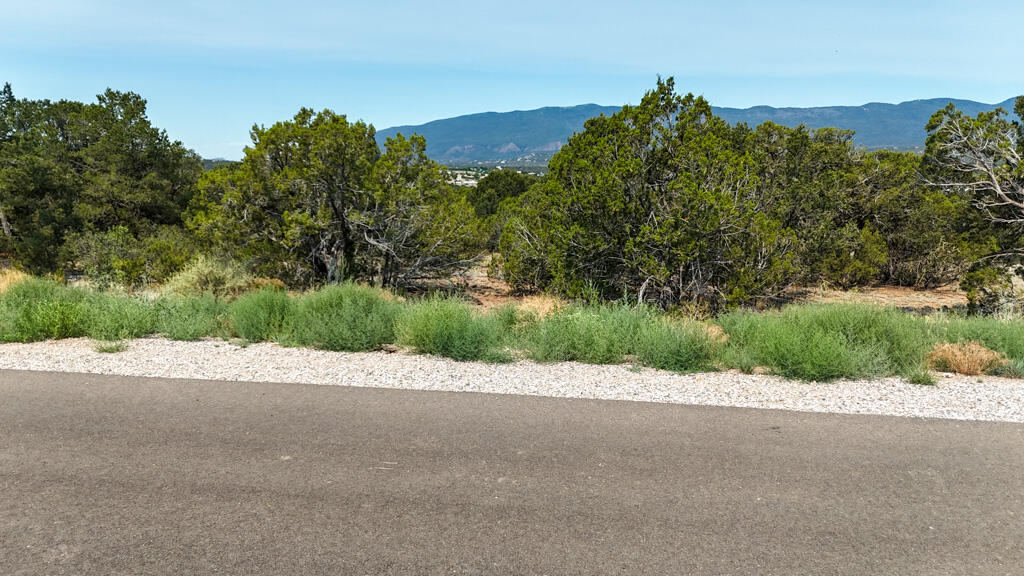 129 Prestige Drive Tijeras, NM 87059