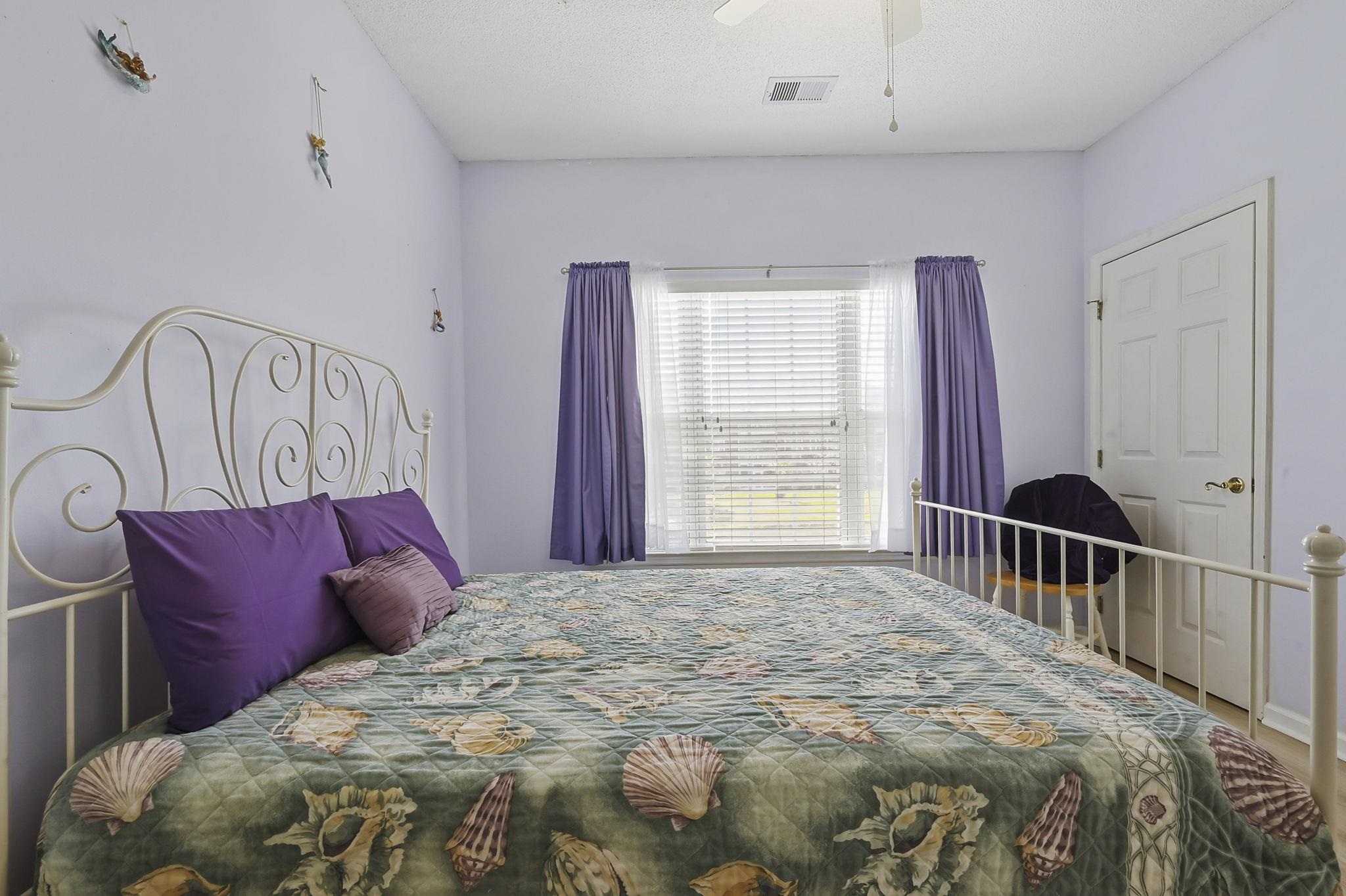 2616970 | Photo 24