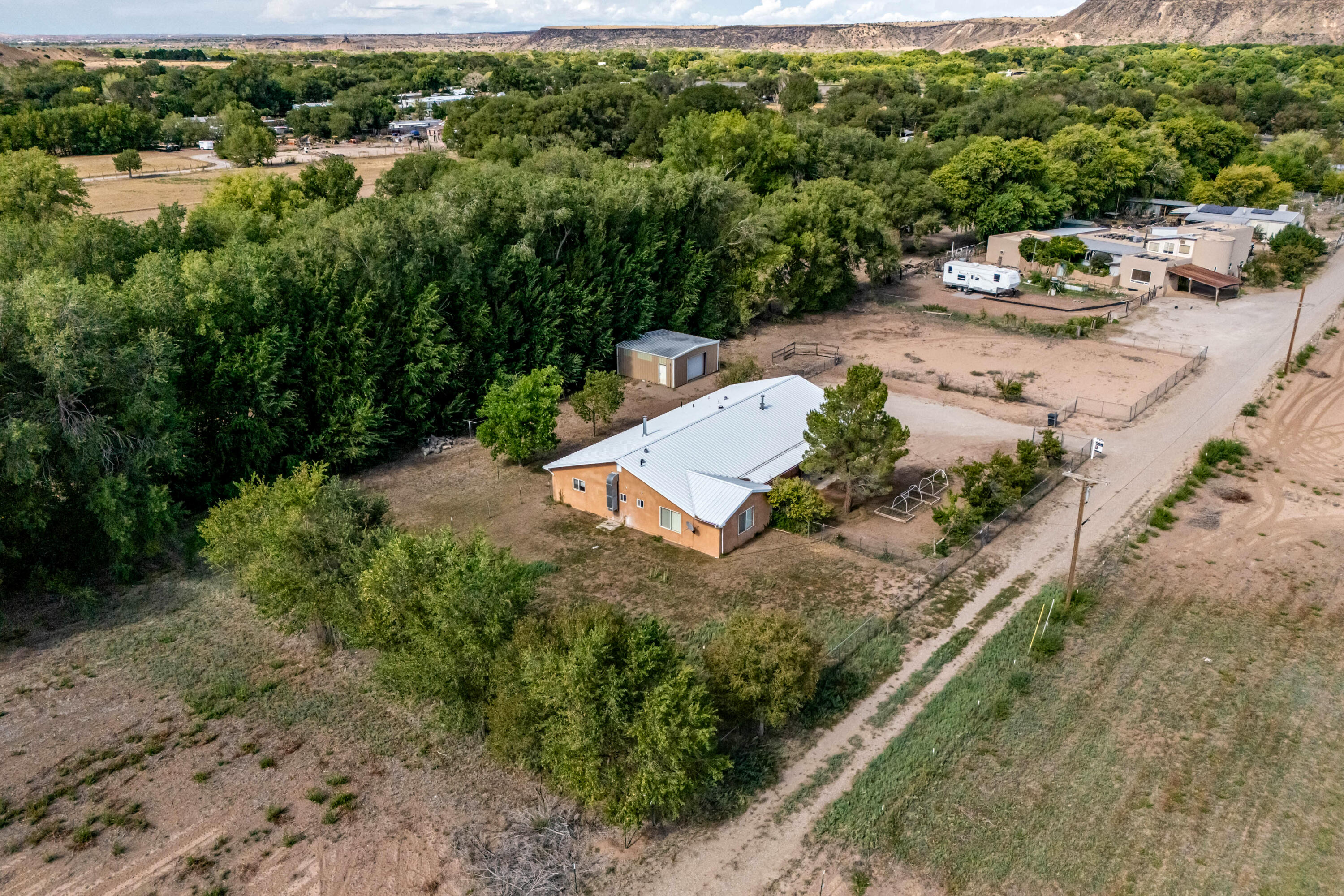 Photo 3 of Single family home for sale at 6 Archibeque Ln, Algodones, NM 87001 | MLS# 1106763 | Listing updated on 2026-10-08