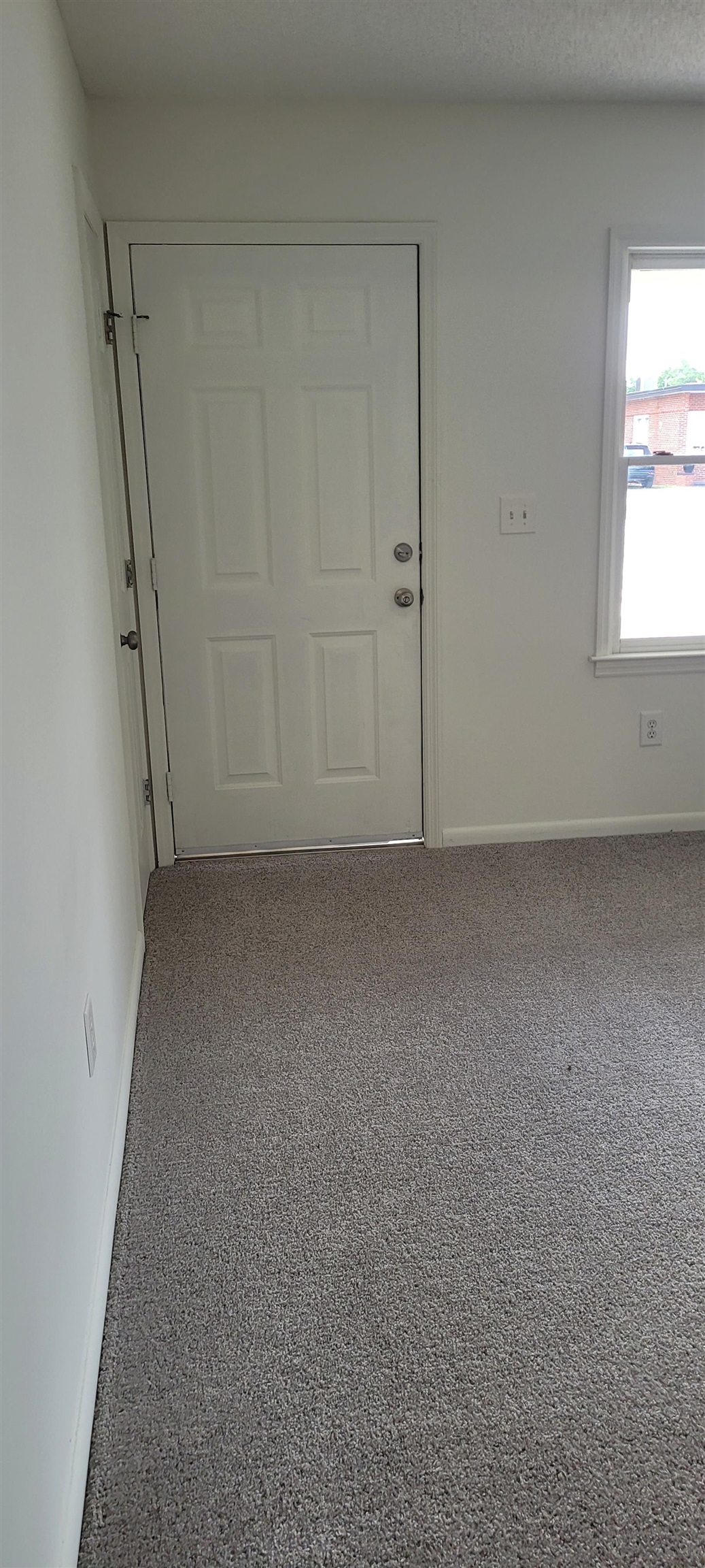 2617004 | Photo 2